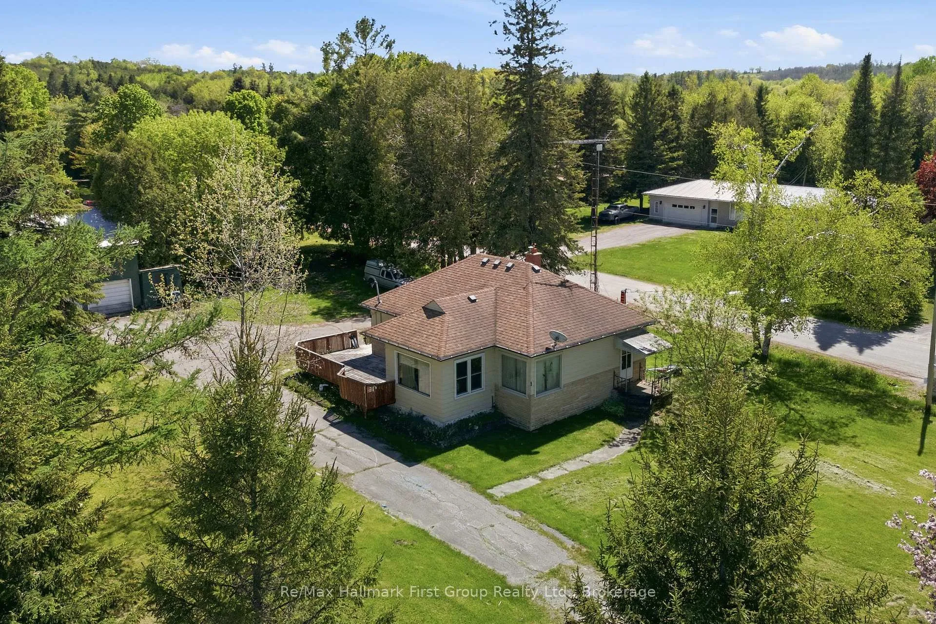 Photo 32 of 5283 Hillview Drive N, Hamilton Township, Rural Hamilton — HOMEH