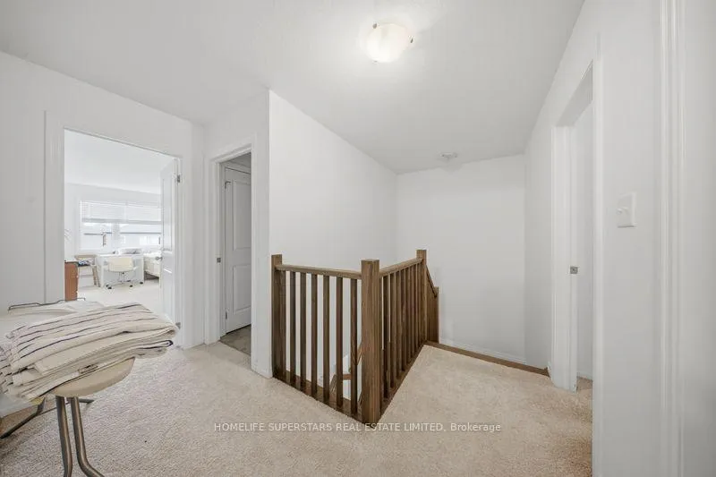 Photo 16 of 135 Hardcastle Drive, Waterloo — HOMEH