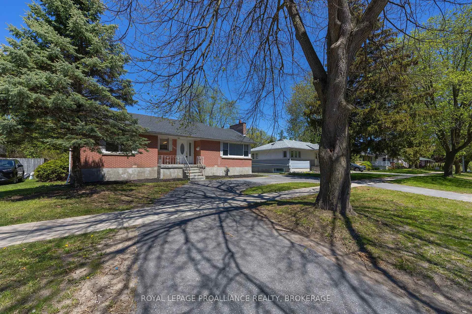 Photo 4 of 1101 Johnson Street, Kingston, Central City West — HOMEH