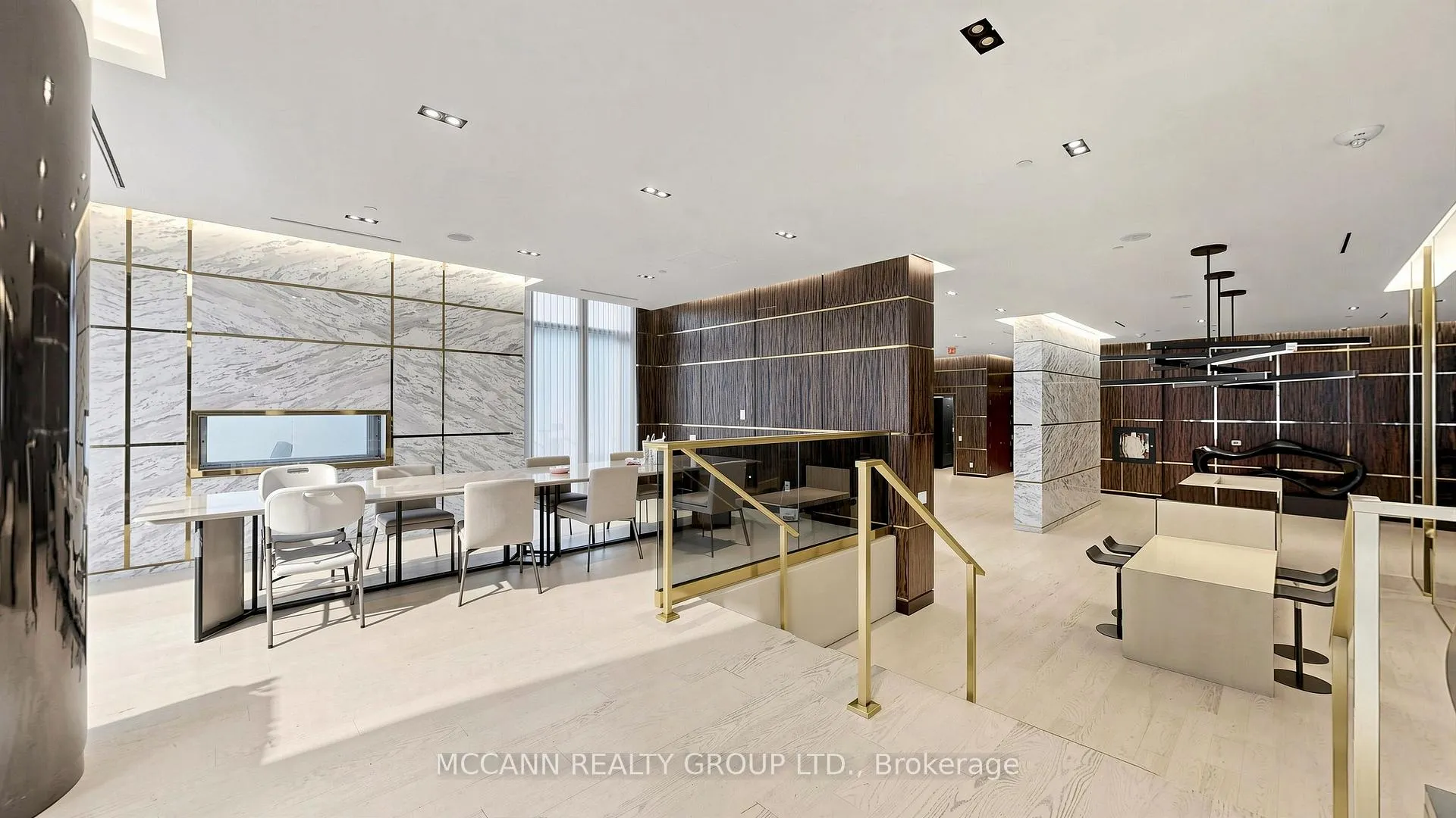 Photo 8 of Unit 605, 3018 Yonge Street, Toronto, Lawrence Park South — HOMEH