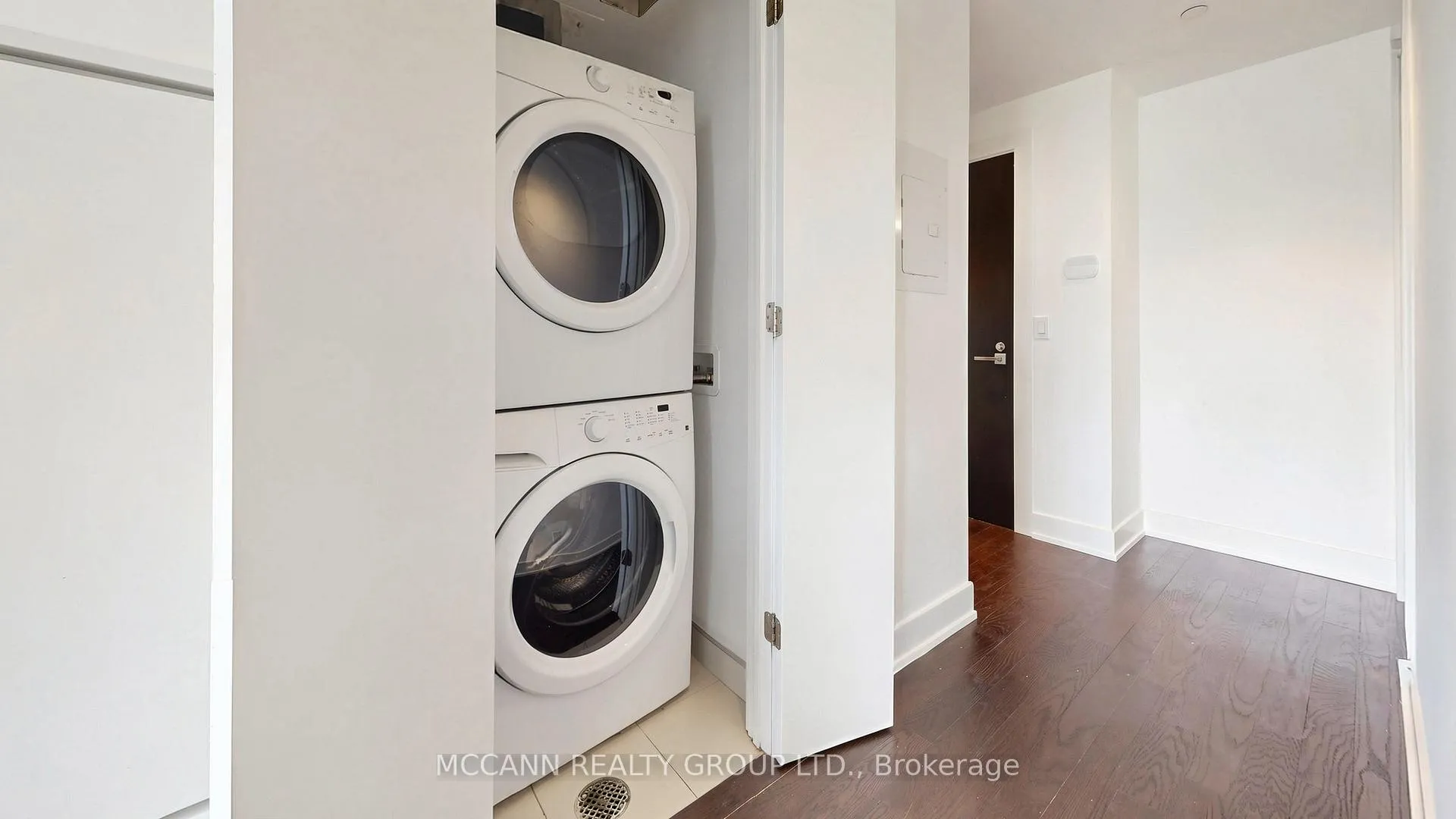 Photo 15 of Unit 605, 3018 Yonge Street, Toronto, Lawrence Park South — HOMEH