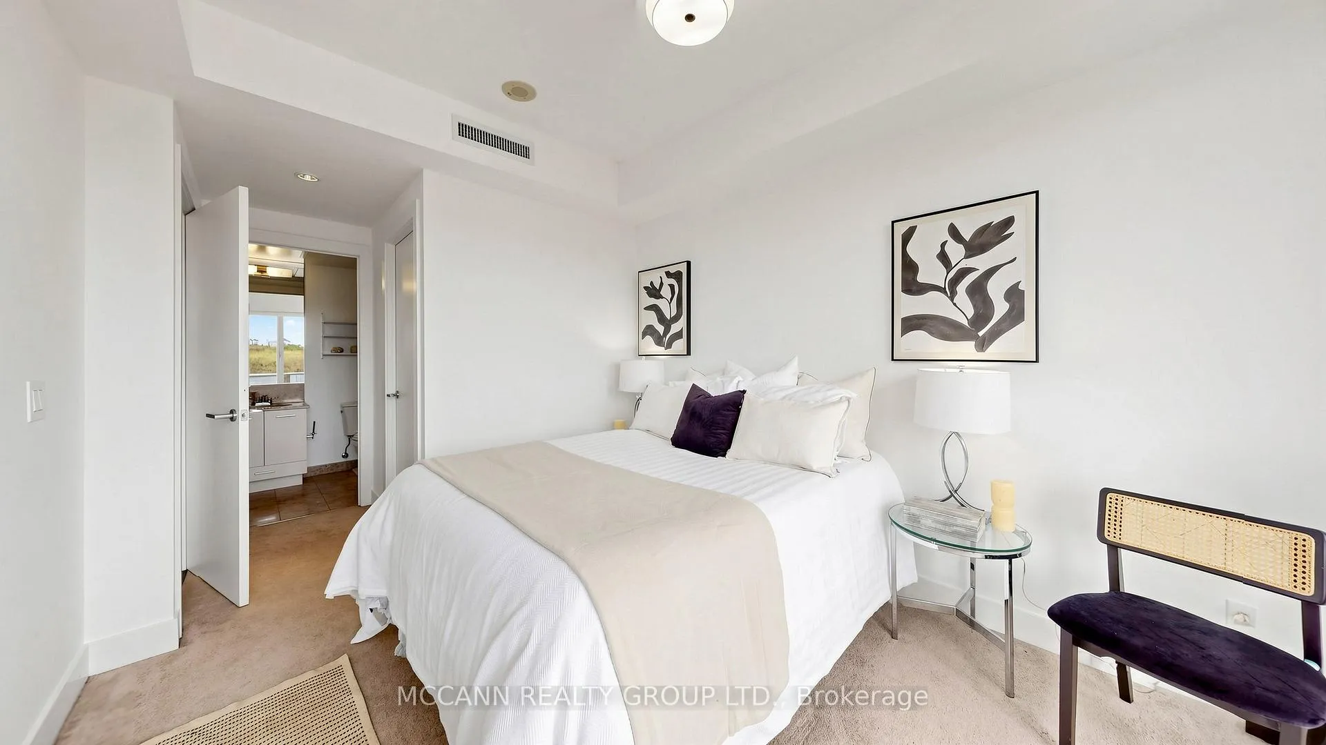 Photo 23 of Unit 605, 3018 Yonge Street, Toronto, Lawrence Park South — HOMEH