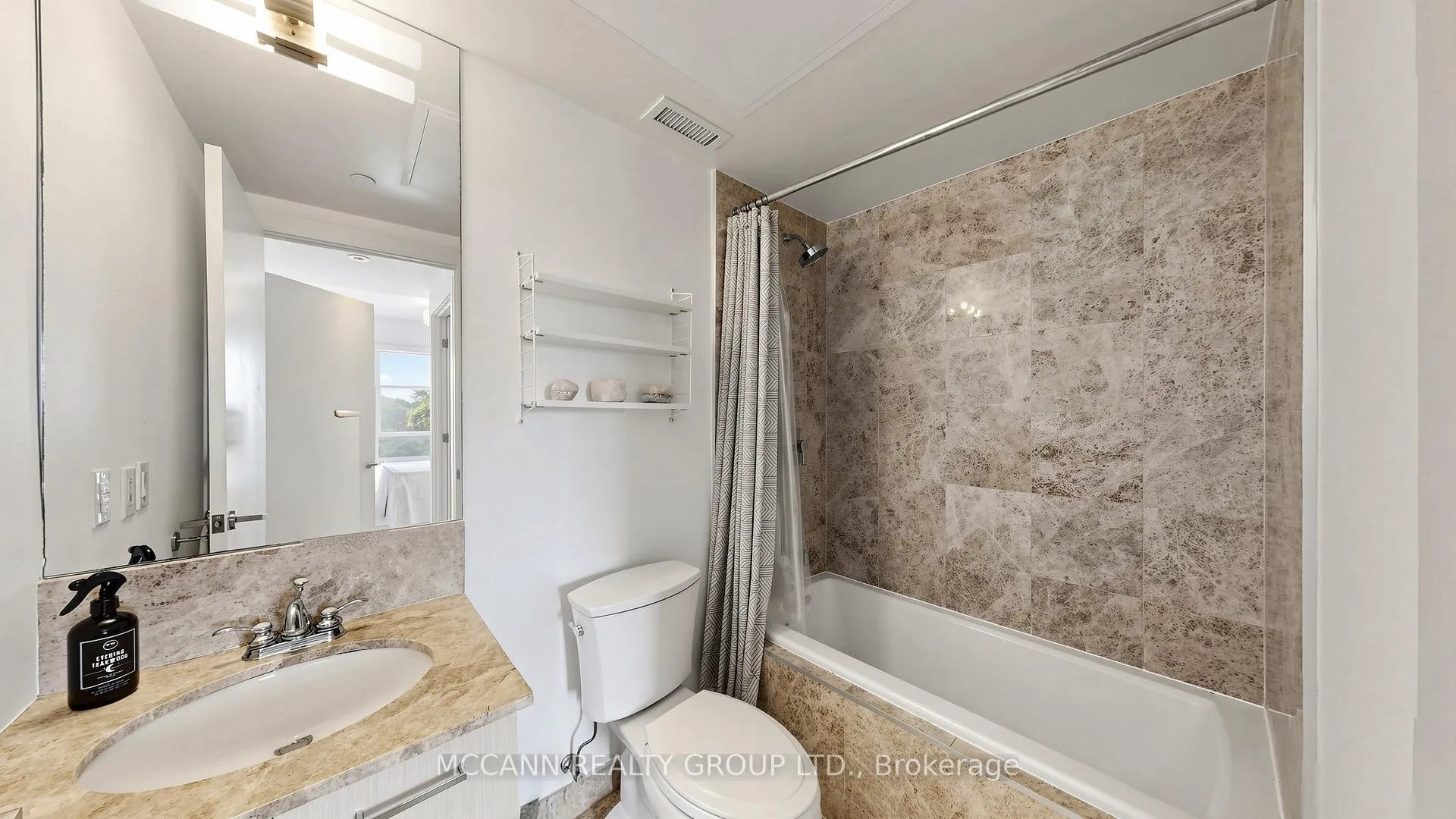 Photo 24 of Unit 605, 3018 Yonge Street, Toronto, Lawrence Park South — HOMEH