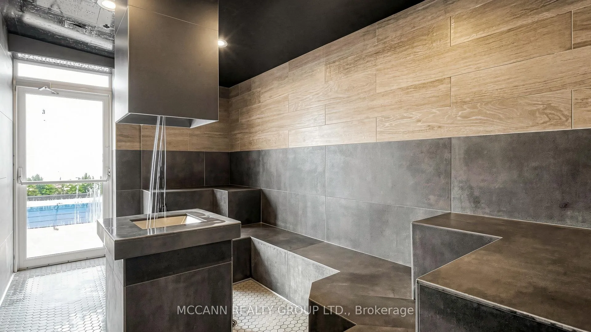 Photo 35 of Unit 605, 3018 Yonge Street, Toronto, Lawrence Park South — HOMEH