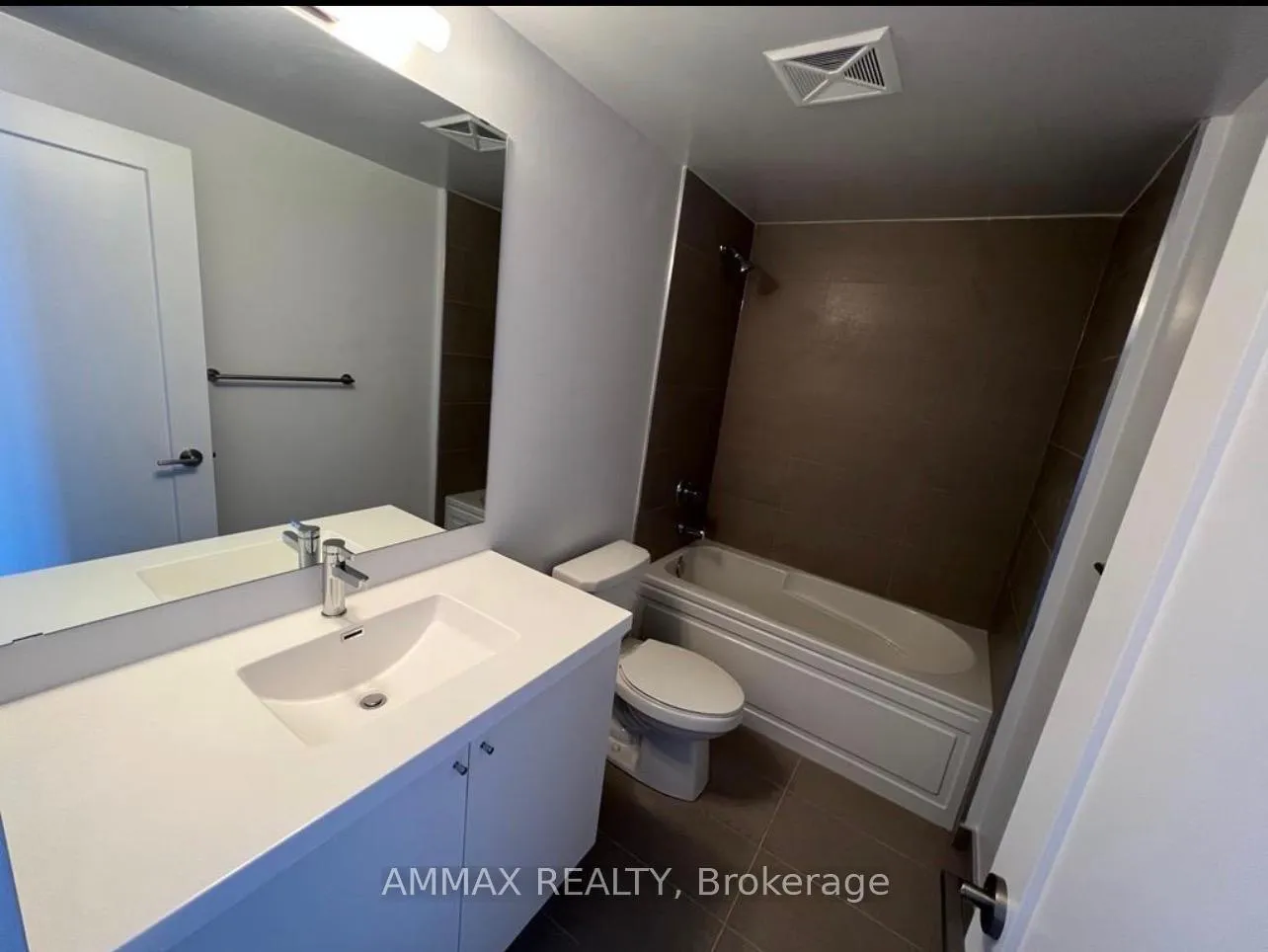 Photo 8 of 2550 Simcoe Street, Oshawa, Windfields — HOMEH
