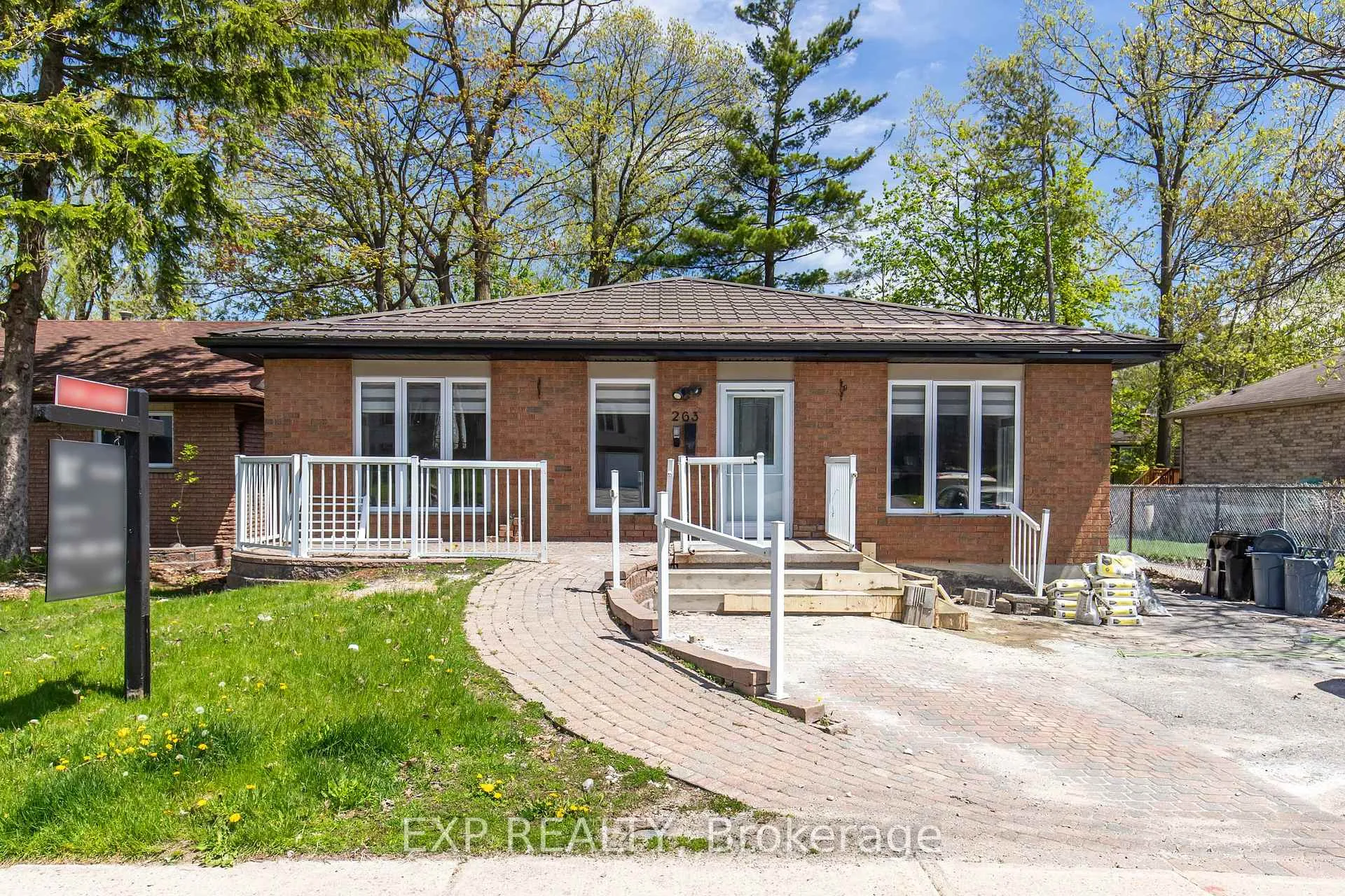 Photo 17 of Unit 2, 263 Anne Street N, Barrie, Sunnidale — HOMEH