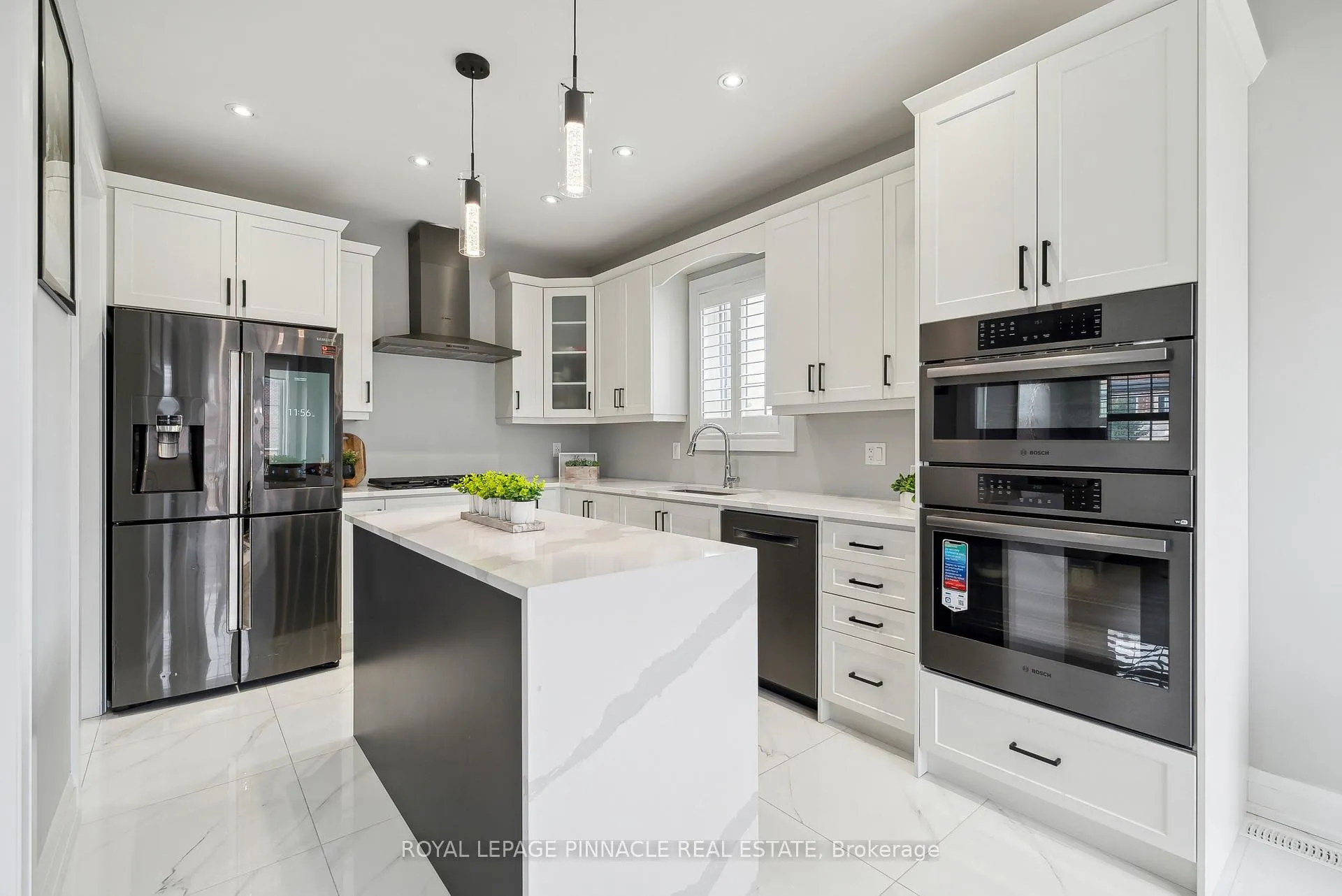 Photo 9 of 77 Walkers Boulevard, New Tecumseth, Alliston — HOMEH