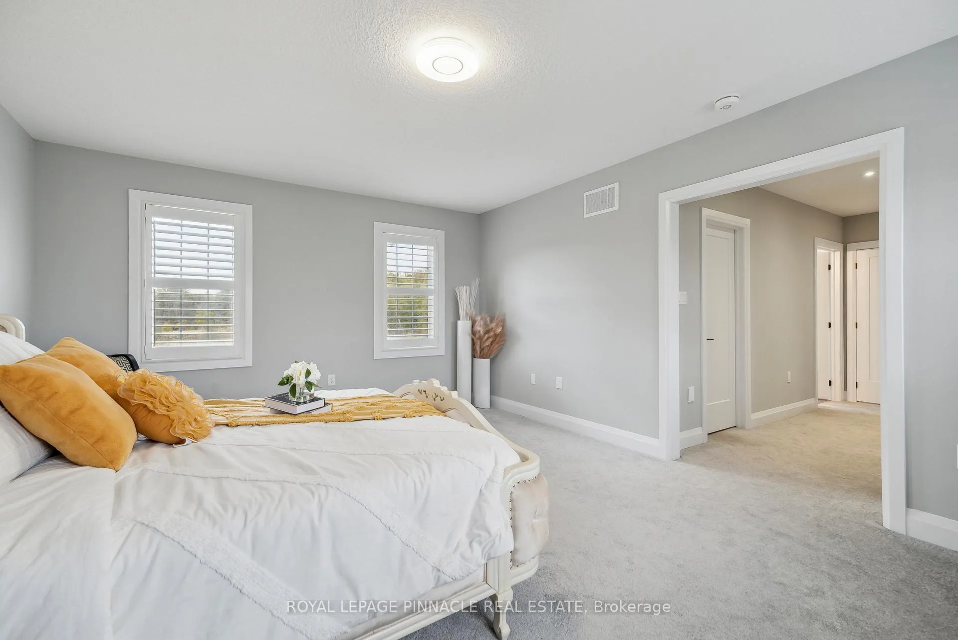 Photo 24 of 77 Walkers Boulevard, New Tecumseth, Alliston — HOMEH