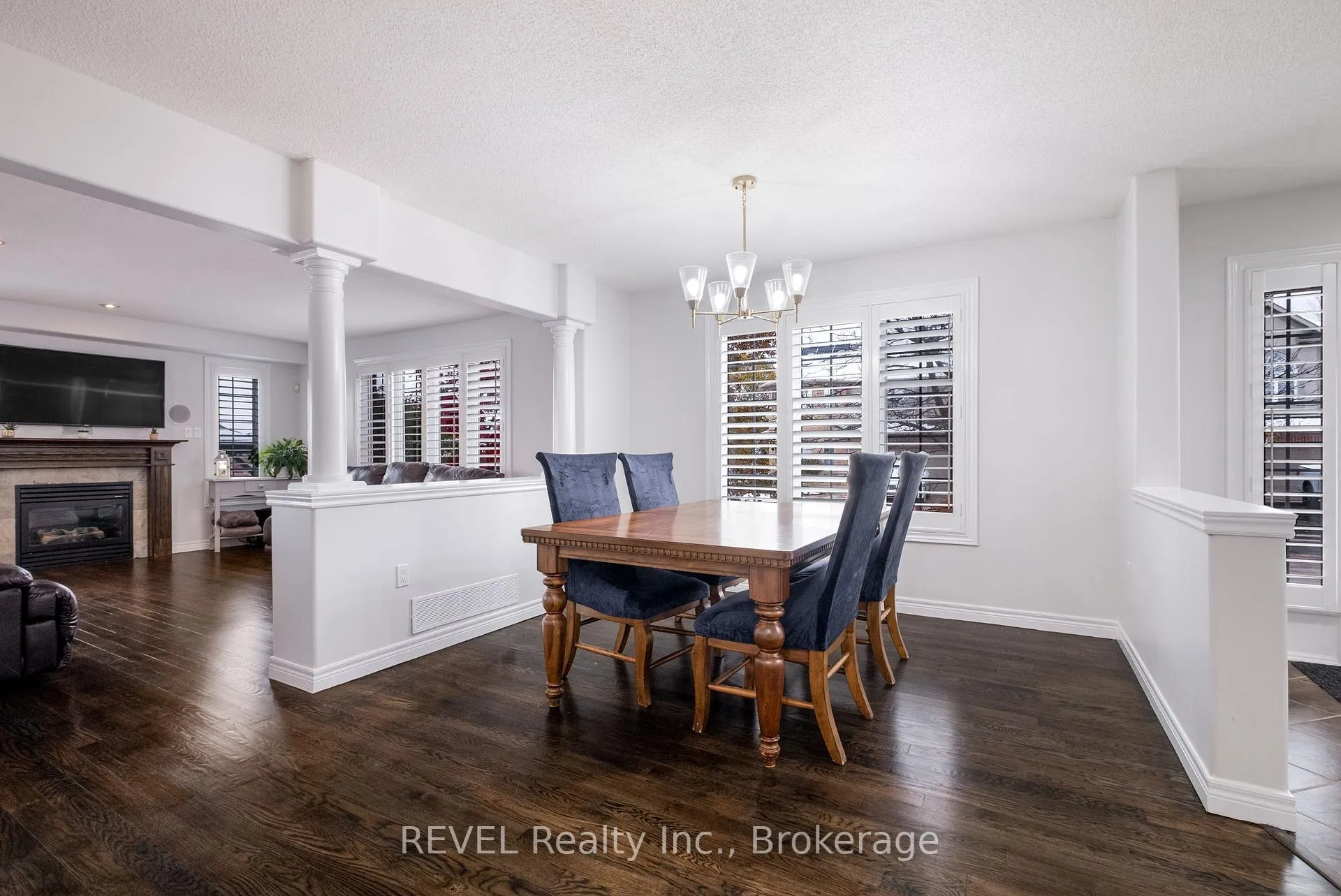 Photo 11 of 29 Springbreeze Heights, Hamilton, Stoney Creek — HOMEH