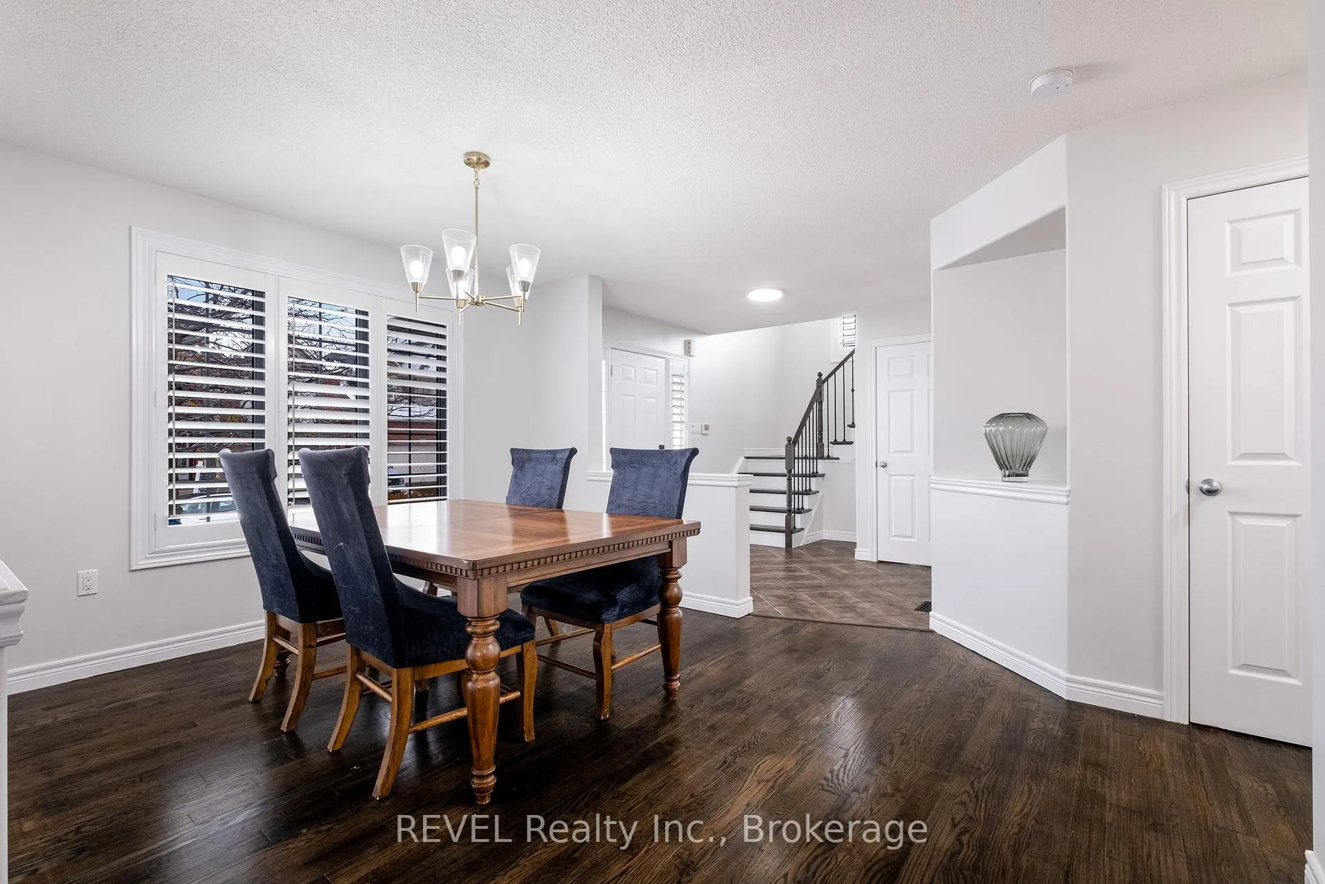 Photo 12 of 29 Springbreeze Heights, Hamilton, Stoney Creek — HOMEH