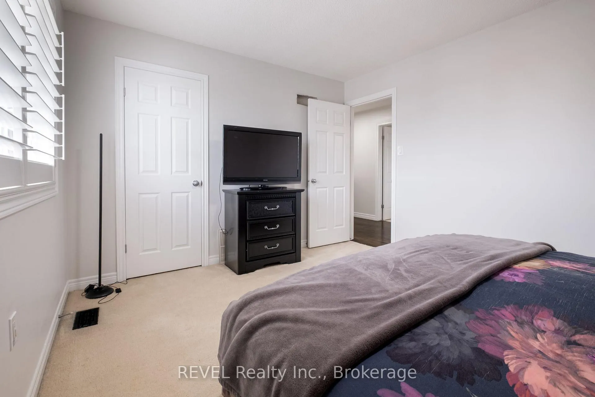 Photo 25 of 29 Springbreeze Heights, Hamilton, Stoney Creek — HOMEH