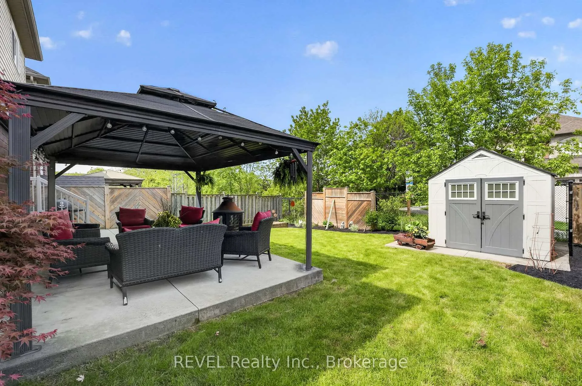 Photo 43 of 29 Springbreeze Heights, Hamilton, Stoney Creek — HOMEH