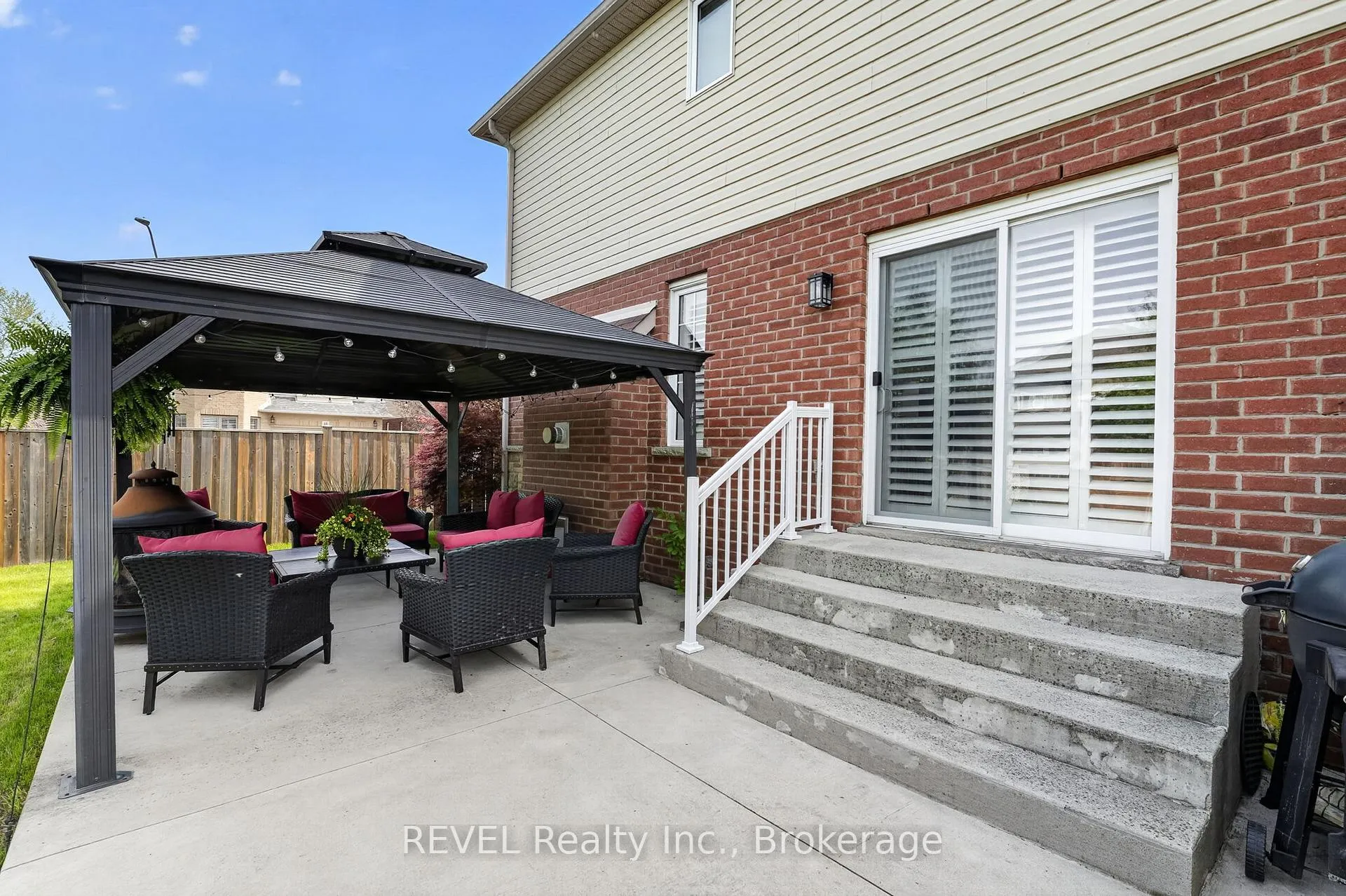 Photo 46 of 29 Springbreeze Heights, Hamilton, Stoney Creek — HOMEH