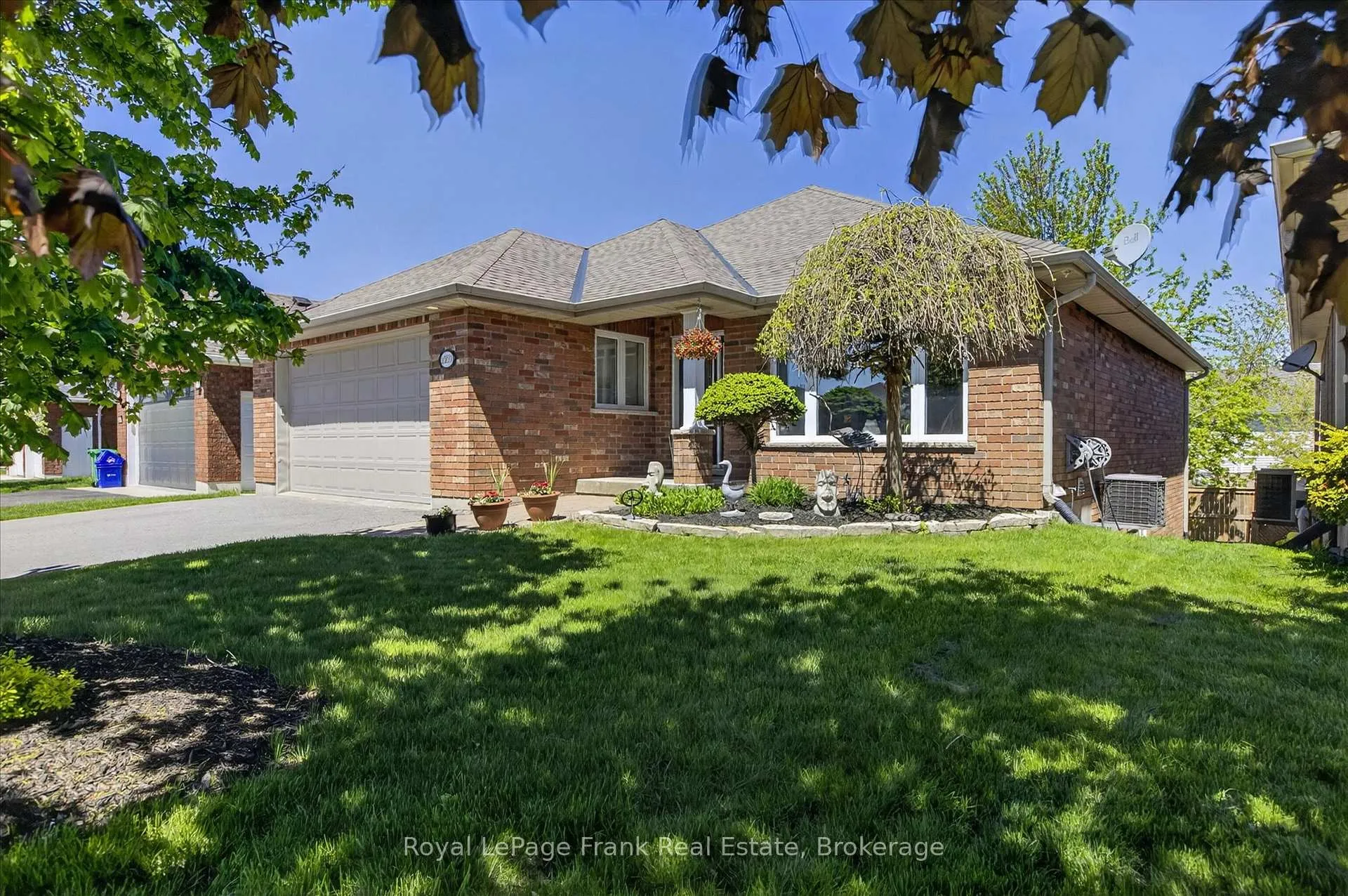 Photo 3 of 1333 Ireland Drive, Peterborough, Monaghan Ward 2 — HOMEH
