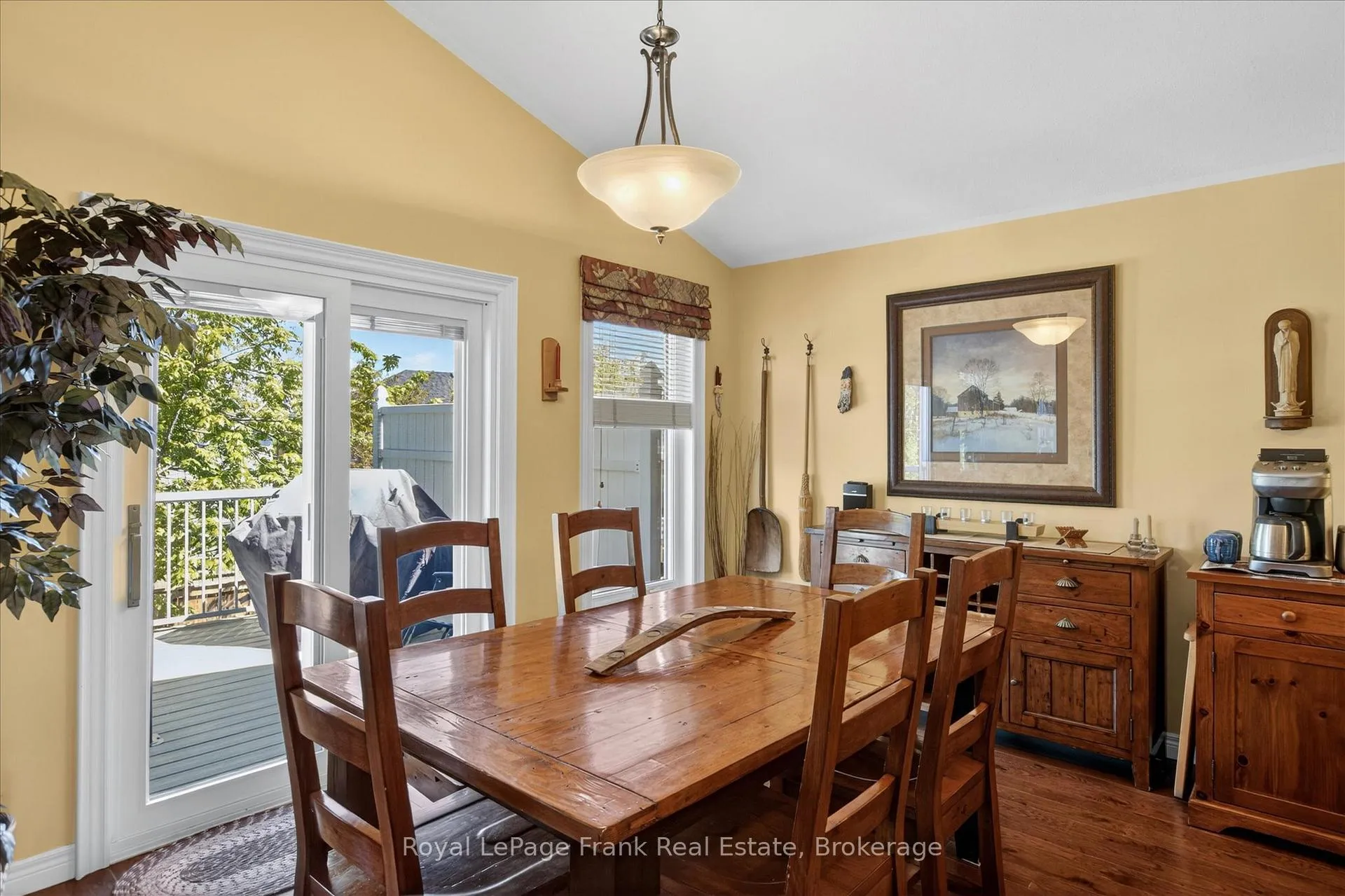 Photo 15 of 1333 Ireland Drive, Peterborough, Monaghan Ward 2 — HOMEH