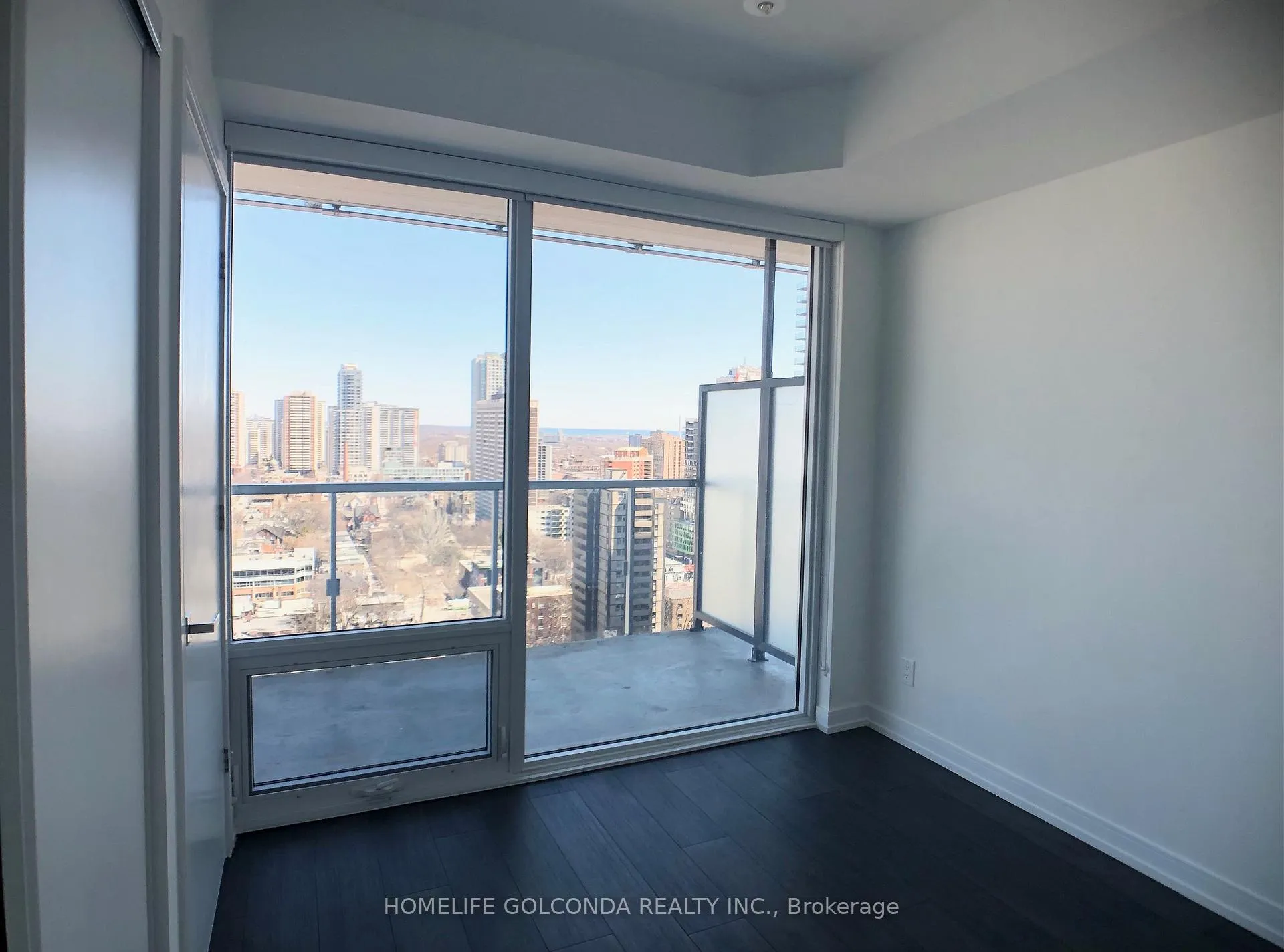 Photo 6 of Unit 2302, 3 Gloucester Street, Toronto, Church-Yonge Corridor — HOMEH