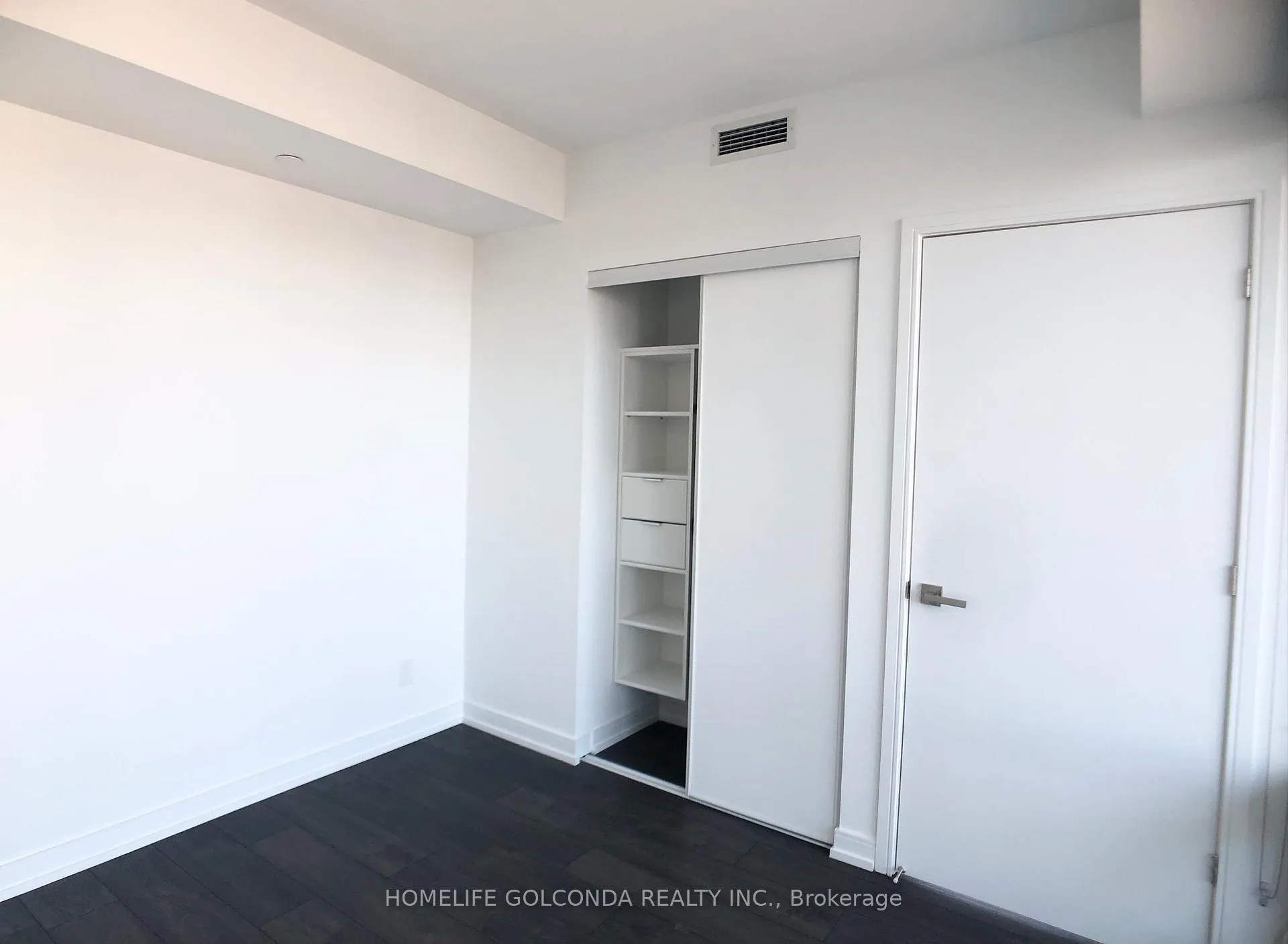 Photo 8 of Unit 2302, 3 Gloucester Street, Toronto, Church-Yonge Corridor — HOMEH