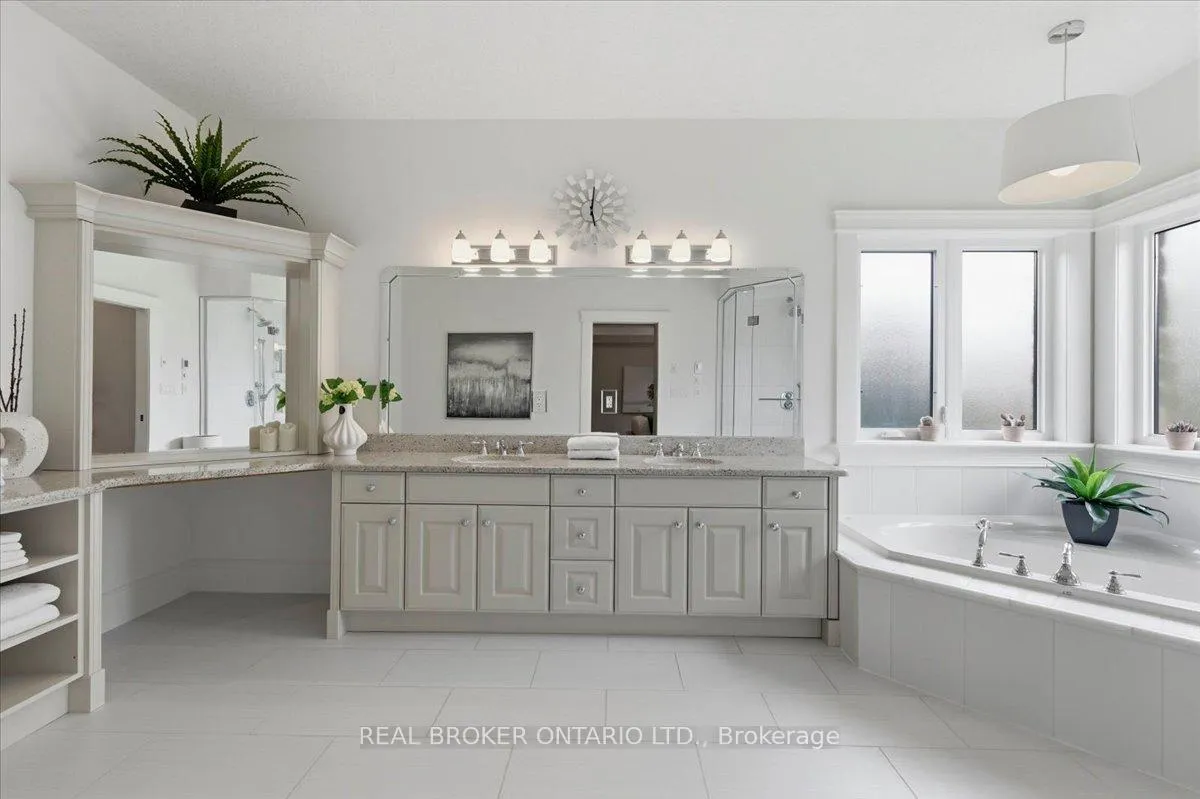 Photo 20 of 945 Riverstone Court, Kitchener — HOMEH