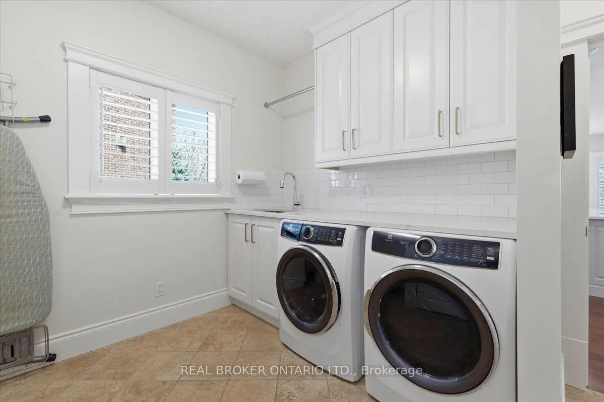 Photo 25 of 945 Riverstone Court, Kitchener — HOMEH