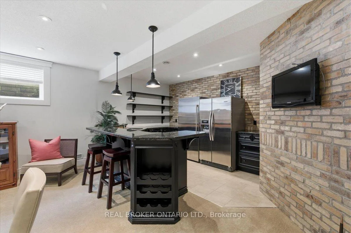 Photo 30 of 945 Riverstone Court, Kitchener — HOMEH
