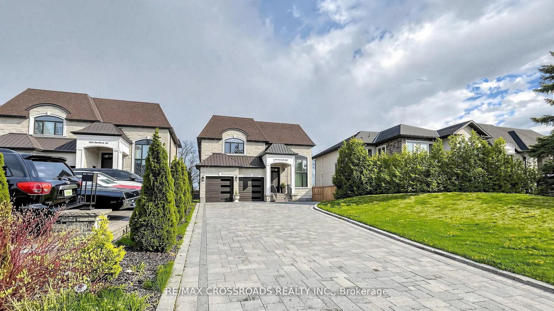 Photo 2 of 1427 Rosebank Road, Pickering, Woodlands — HOMEH