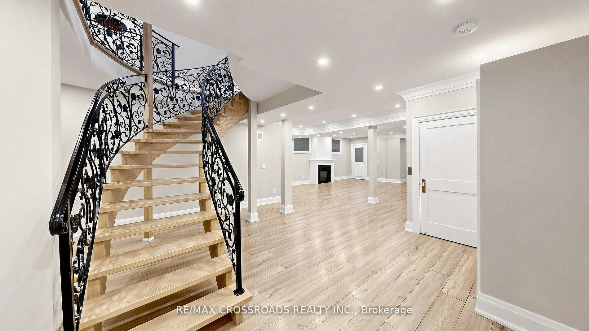 Photo 36 of 1427 Rosebank Road, Pickering, Woodlands — HOMEH