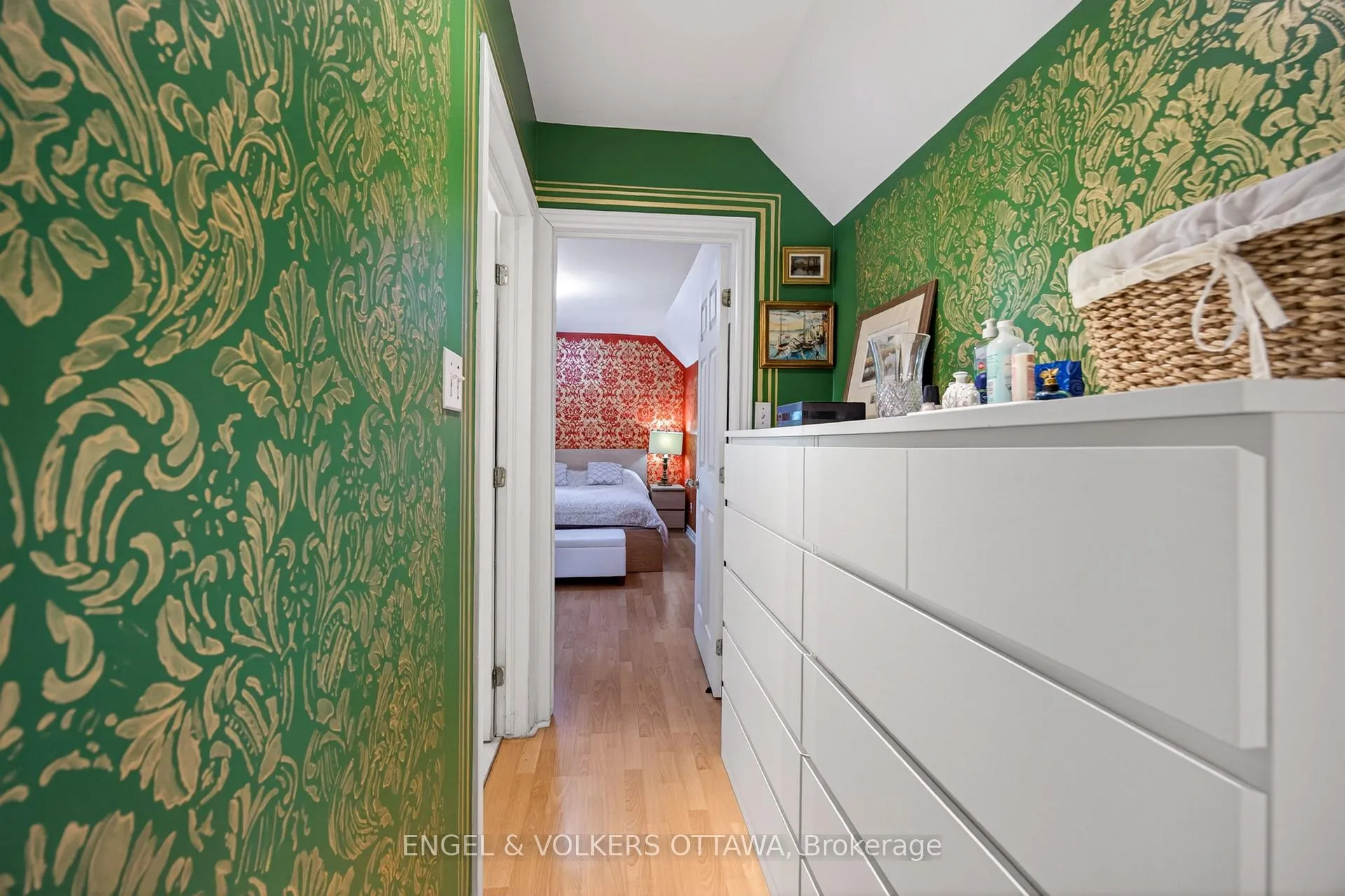 Photo 23 of 60 Glynn Avenue, Ottawa, Overbrook — HOMEH