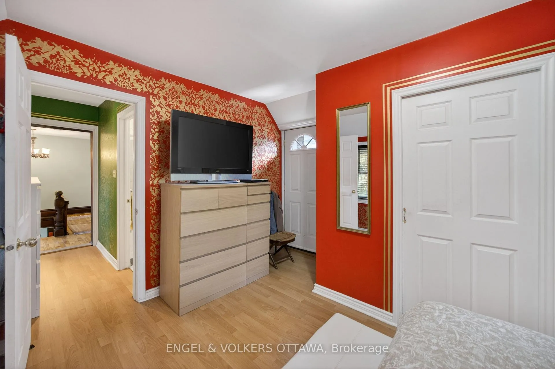 Photo 25 of 60 Glynn Avenue, Ottawa, Overbrook — HOMEH