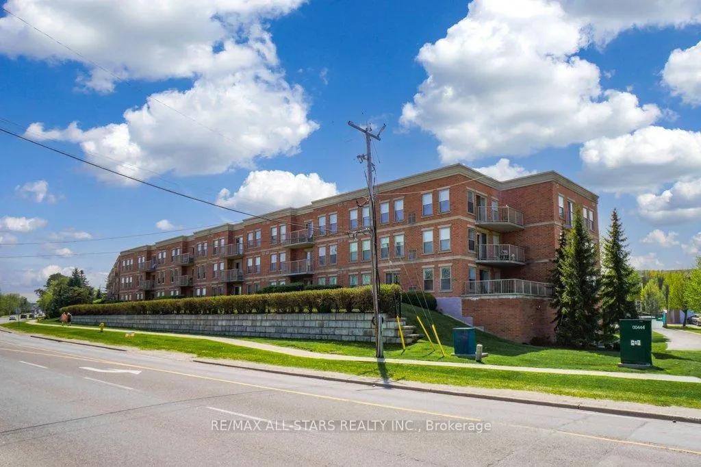Front of Unit 214, 22 James Hill Court