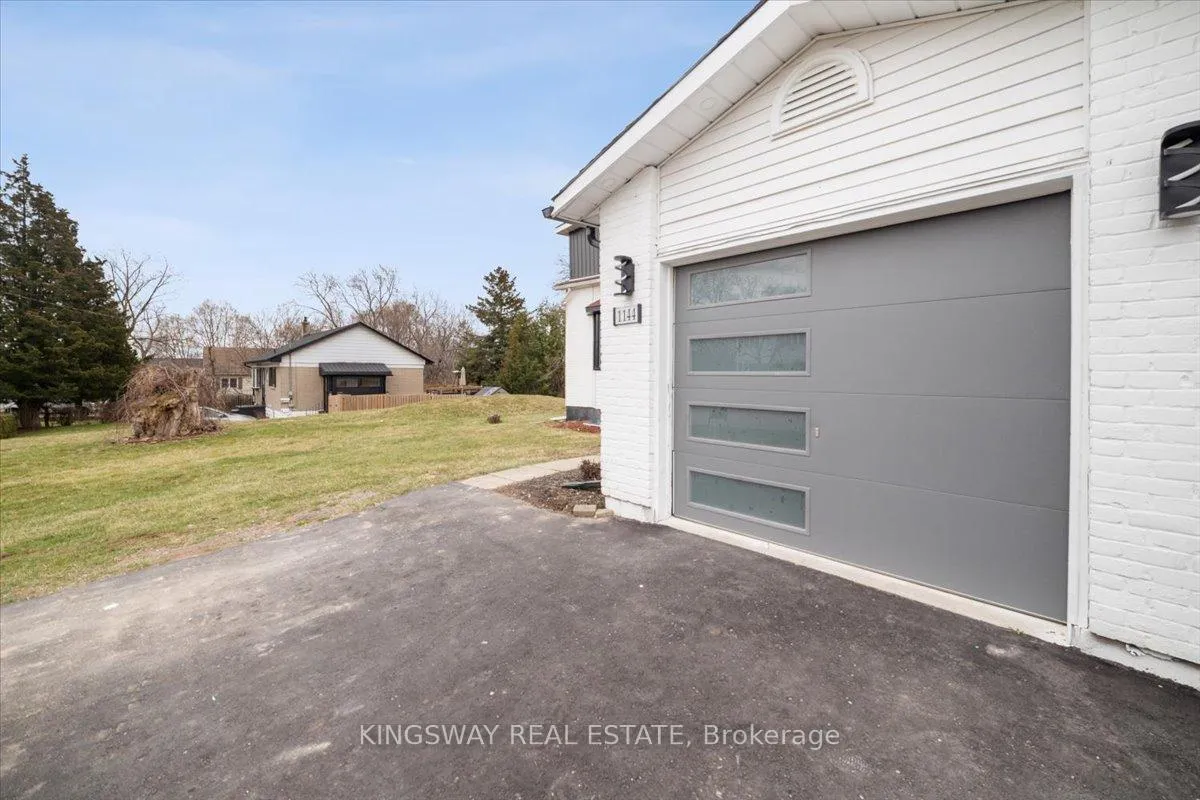 Photo 6 of Unit UPPER, 1144 Fisher Avenue, Burlington, Mountainside — HOMEH