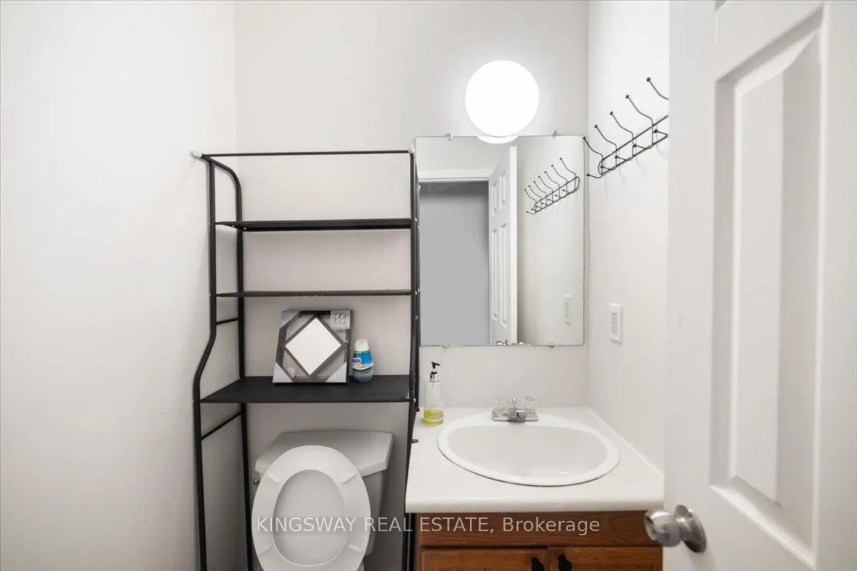 Photo 18 of Unit UPPER, 1144 Fisher Avenue, Burlington, Mountainside — HOMEH