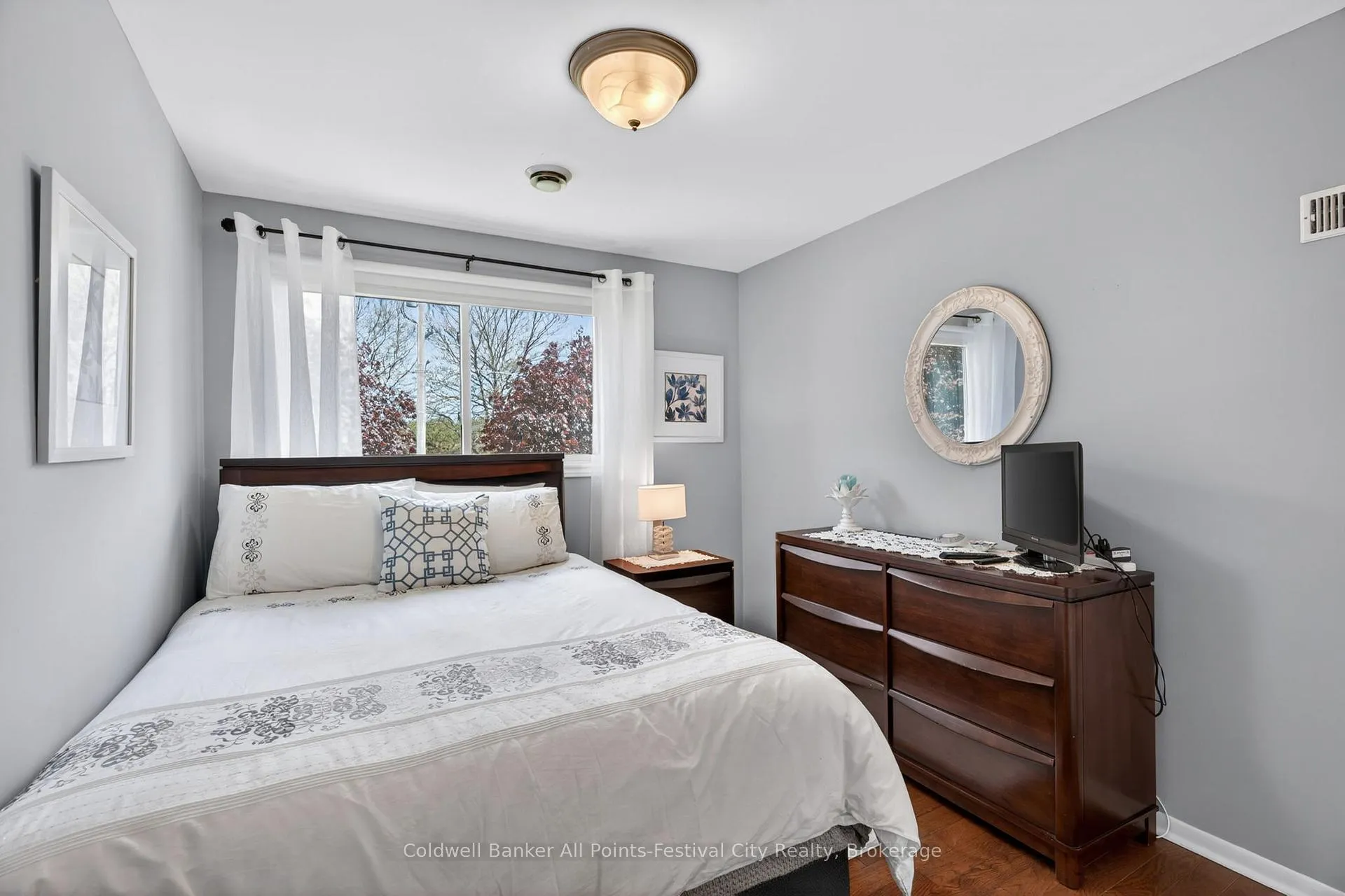 Photo 15 of 308 Eldon Street, Goderich, Goderich (Town) — HOMEH