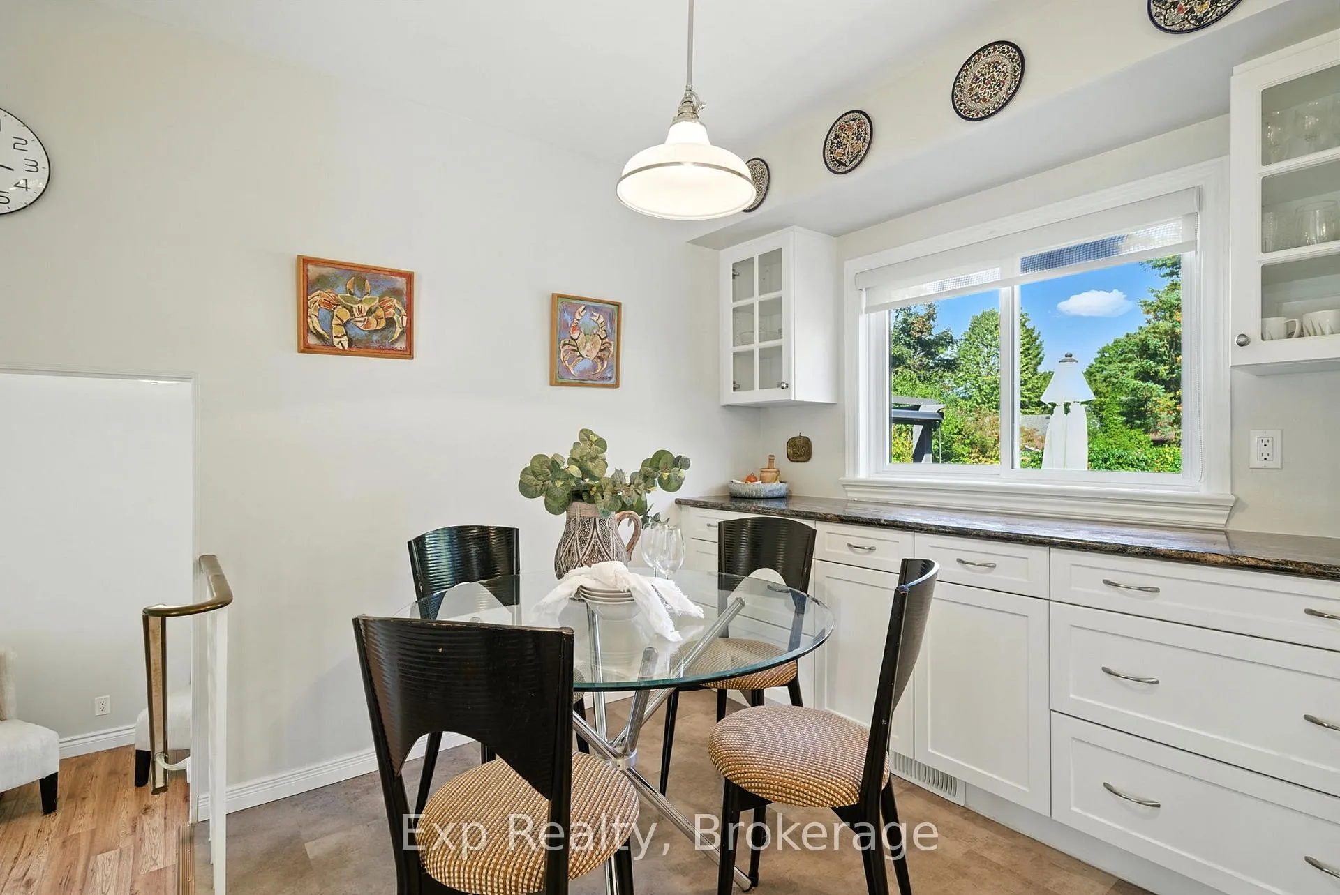 Photo 13 of 52 Bayview Crescent, Cobourg — HOMEH