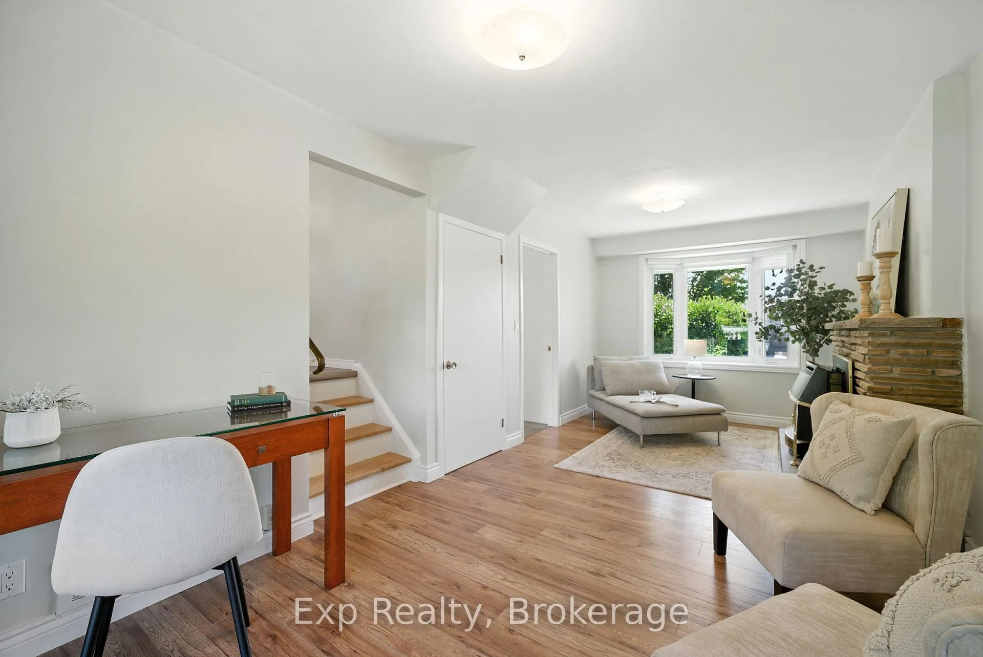 Photo 15 of 52 Bayview Crescent, Cobourg — HOMEH
