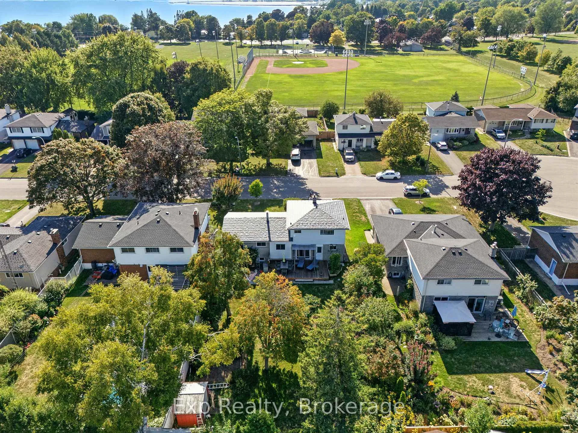 Photo 37 of 52 Bayview Crescent, Cobourg — HOMEH