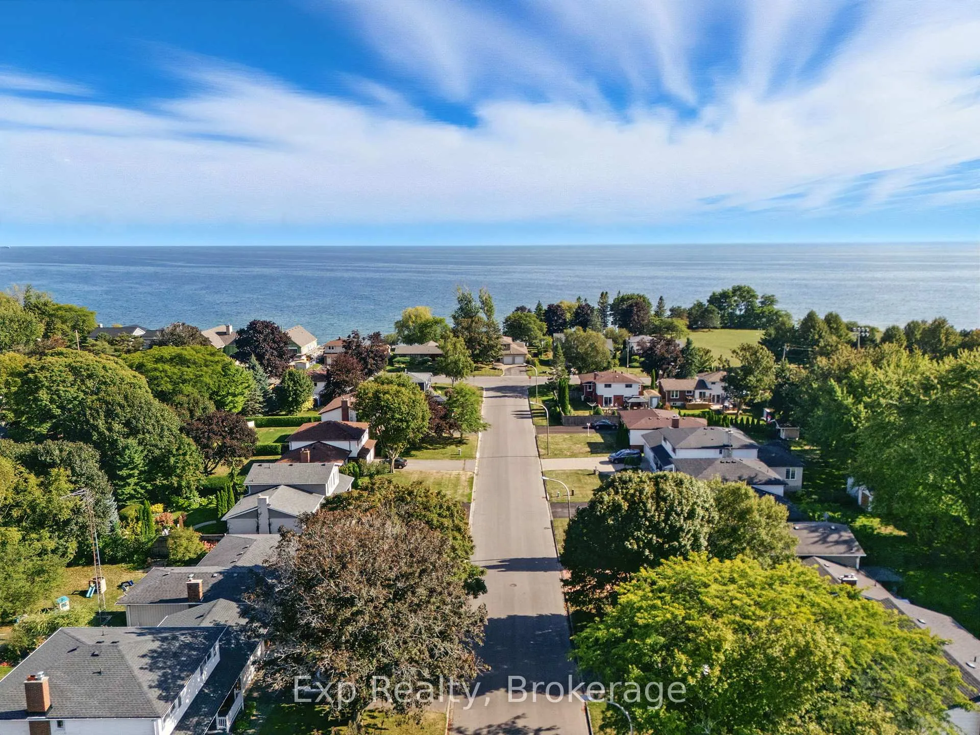 Photo 39 of 52 Bayview Crescent, Cobourg — HOMEH