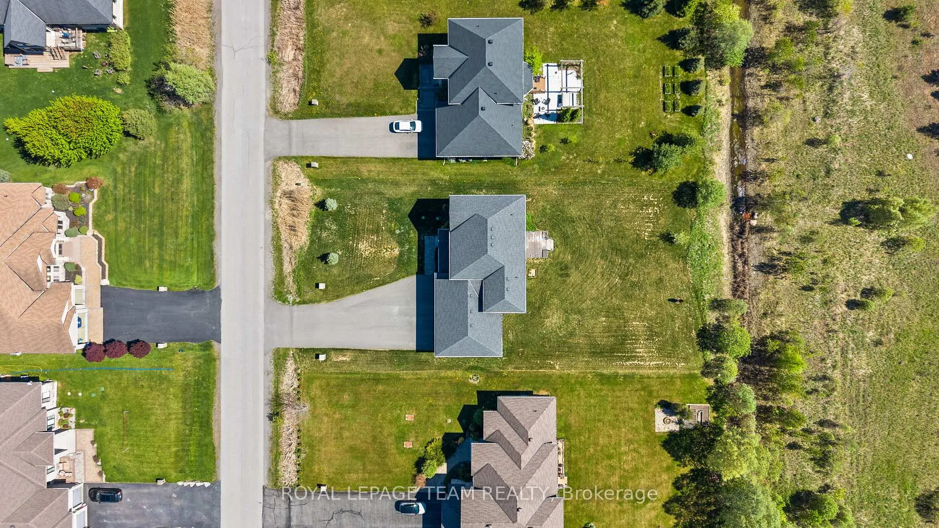 Photo 6 of 1472 Water's Edge Way, Ottawa, Osgoode Twp North of Reg Rd 6 — HOMEH