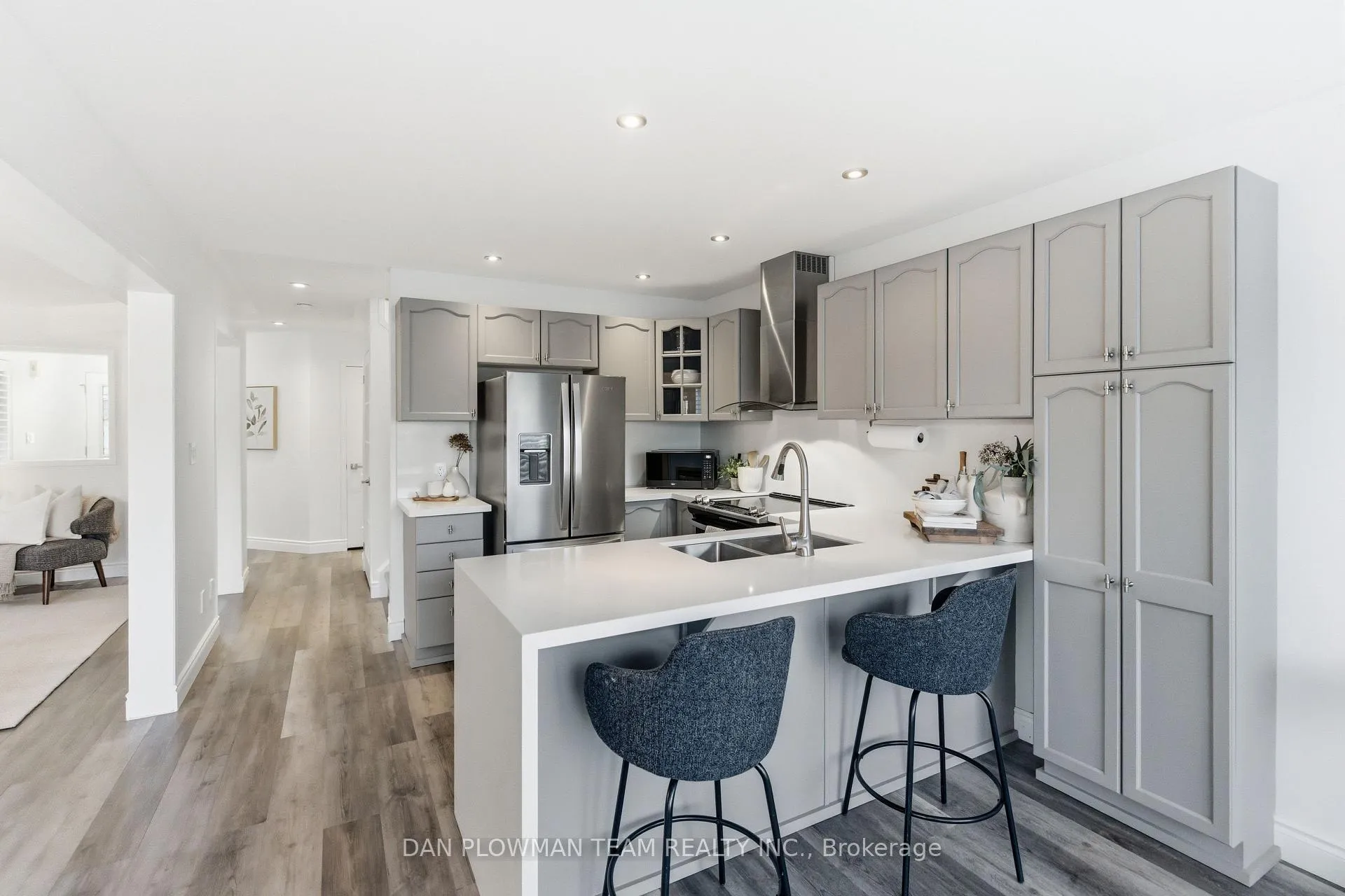 Photo 12 of 7 Treen Crescent, Whitby, Rolling Acres — HOMEH