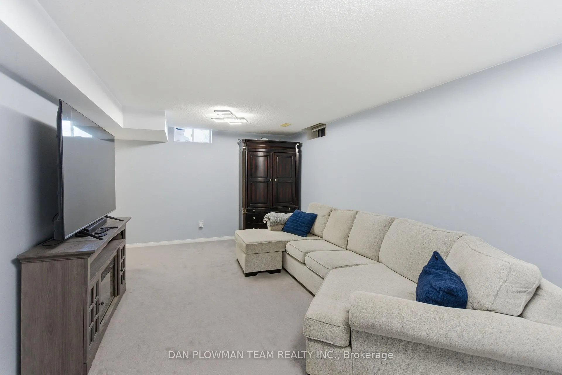 Photo 32 of 7 Treen Crescent, Whitby, Rolling Acres — HOMEH