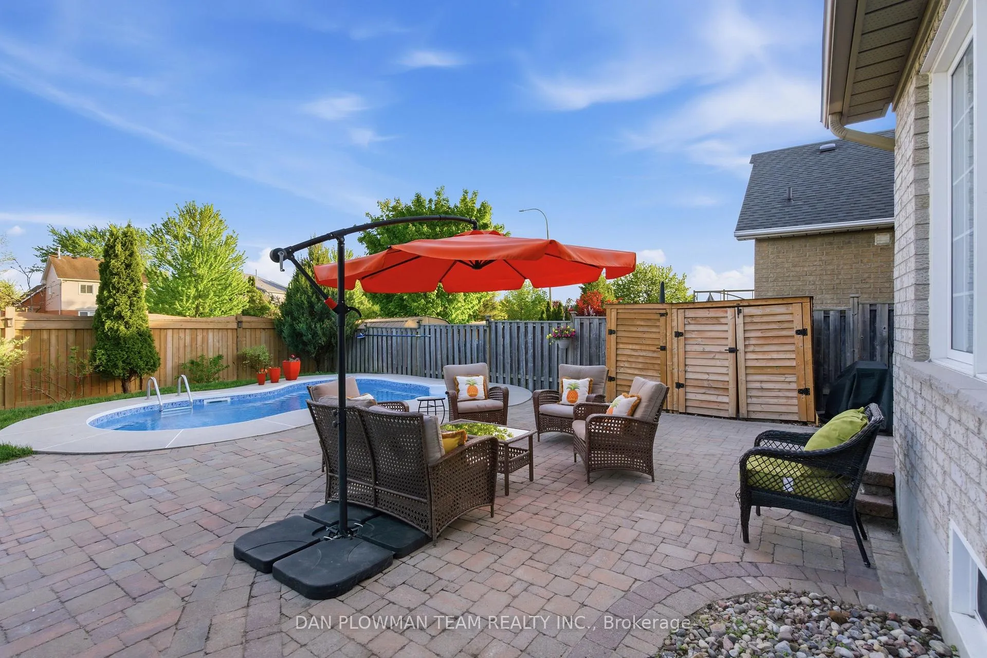 Photo 40 of 7 Treen Crescent, Whitby, Rolling Acres — HOMEH