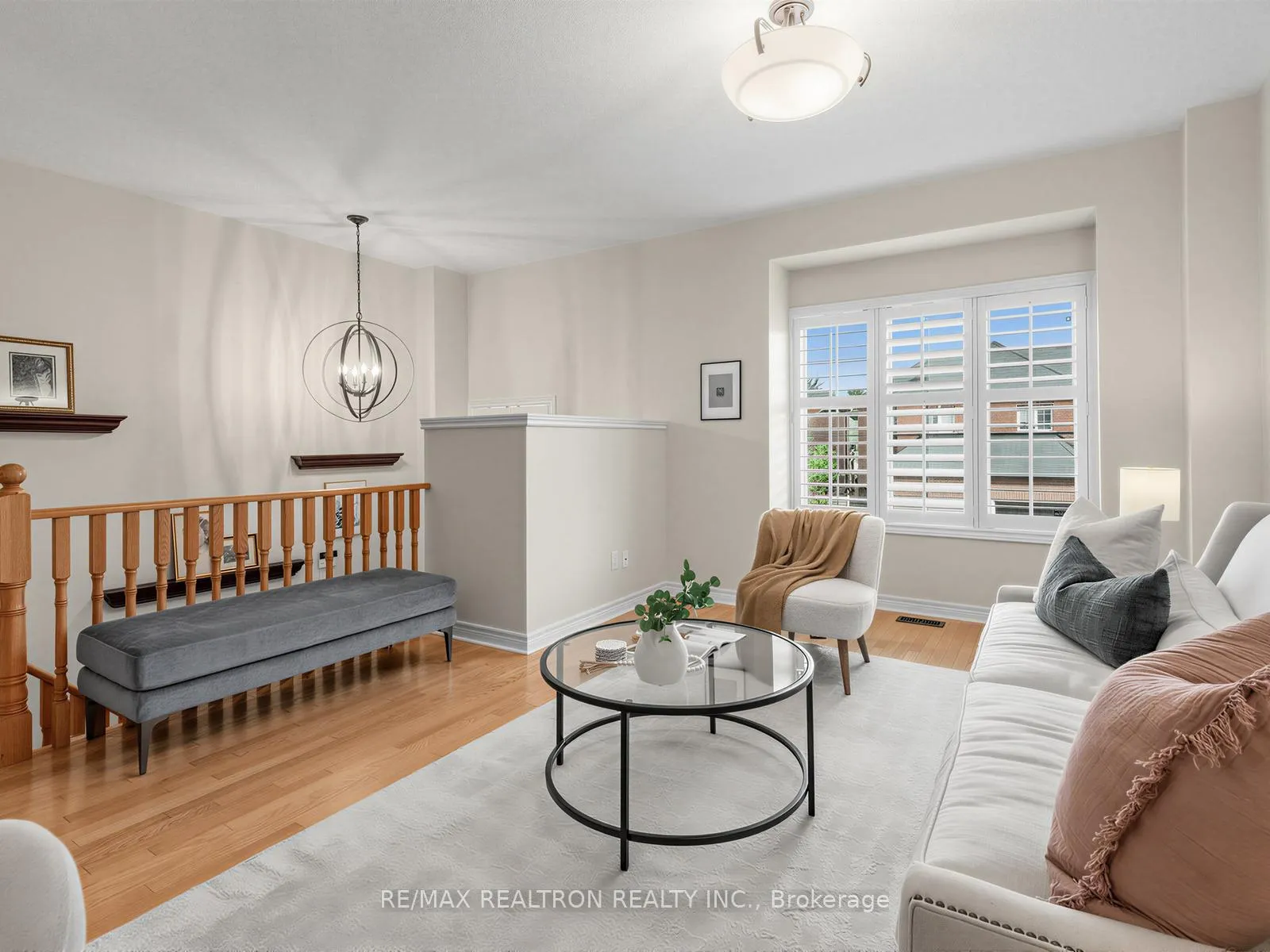 Photo 6 of Unit 9, 700 Summeridge Drive, Vaughan, Patterson — HOMEH