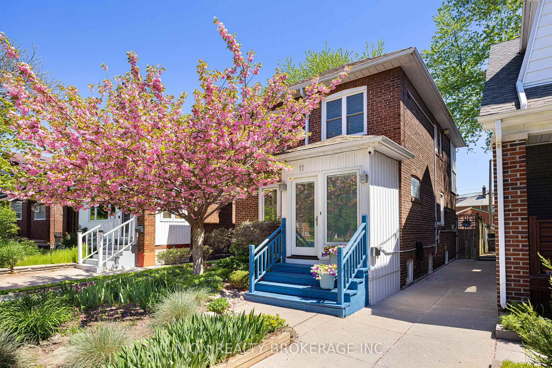 Photo 1 of 11 Avonlea Boulevard, Toronto, East End-Danforth — HOMEH