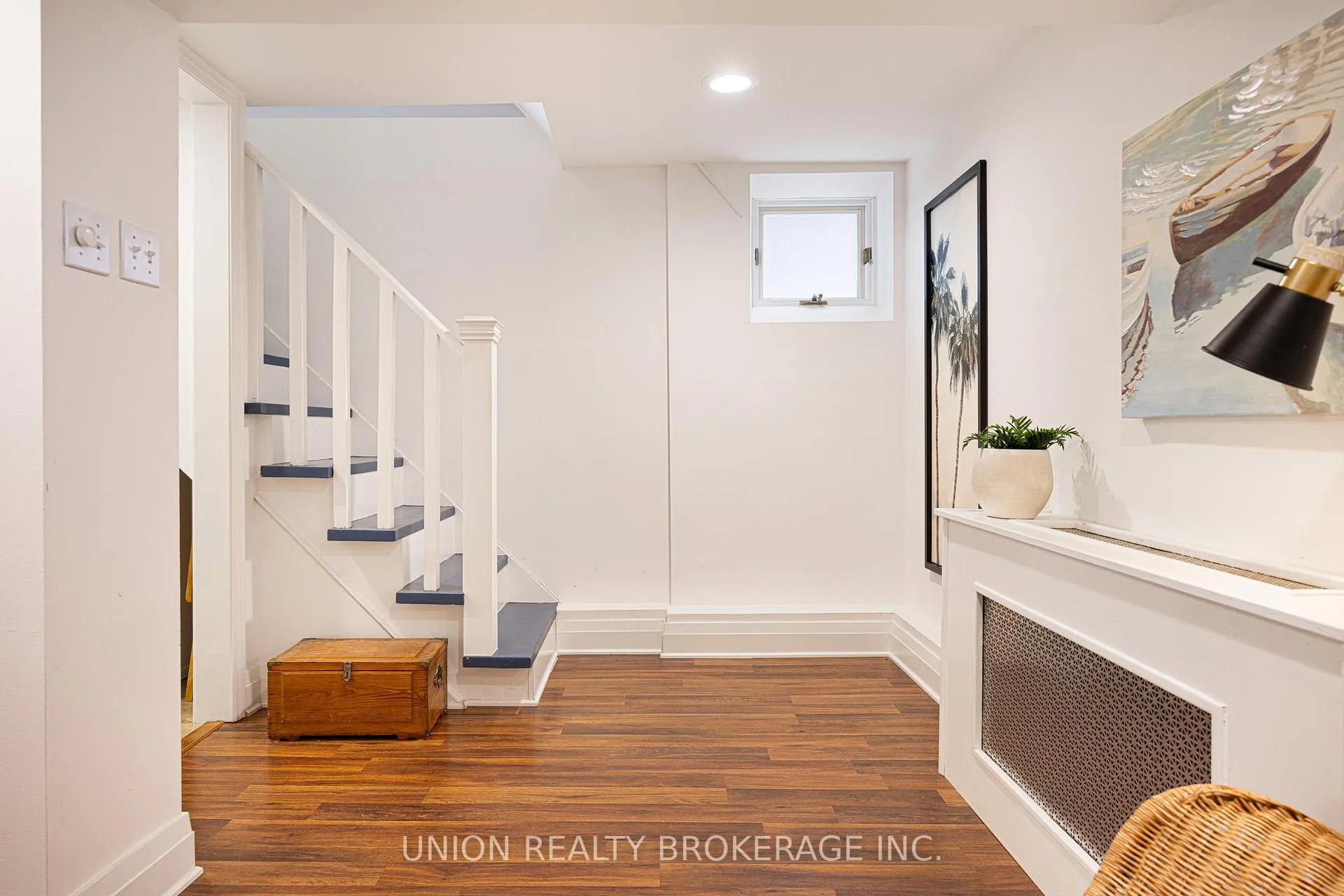 Photo 24 of 11 Avonlea Boulevard, Toronto, East End-Danforth — HOMEH