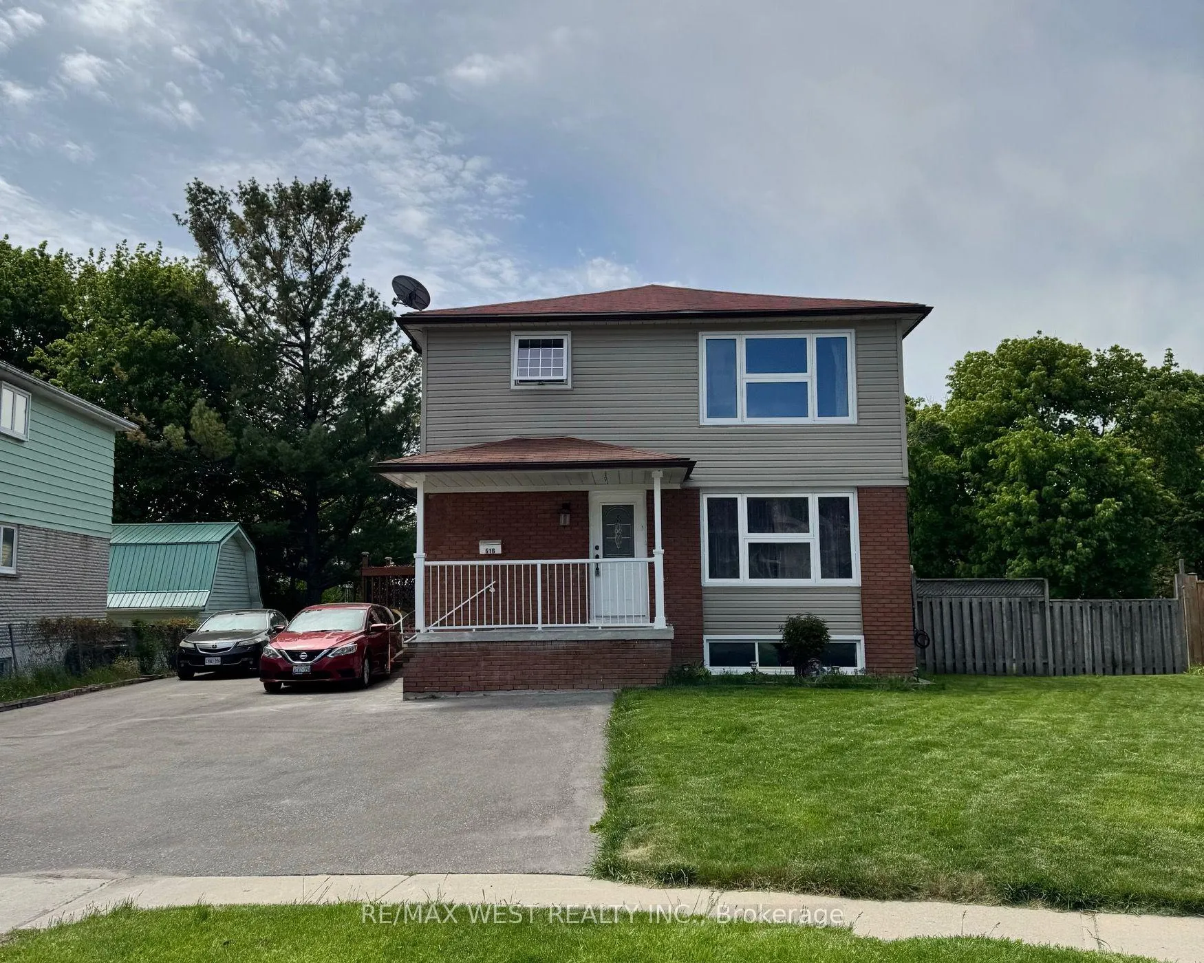 Photo 1 of 516 Harris Court, Whitby, Downtown Whitby — HOMEH