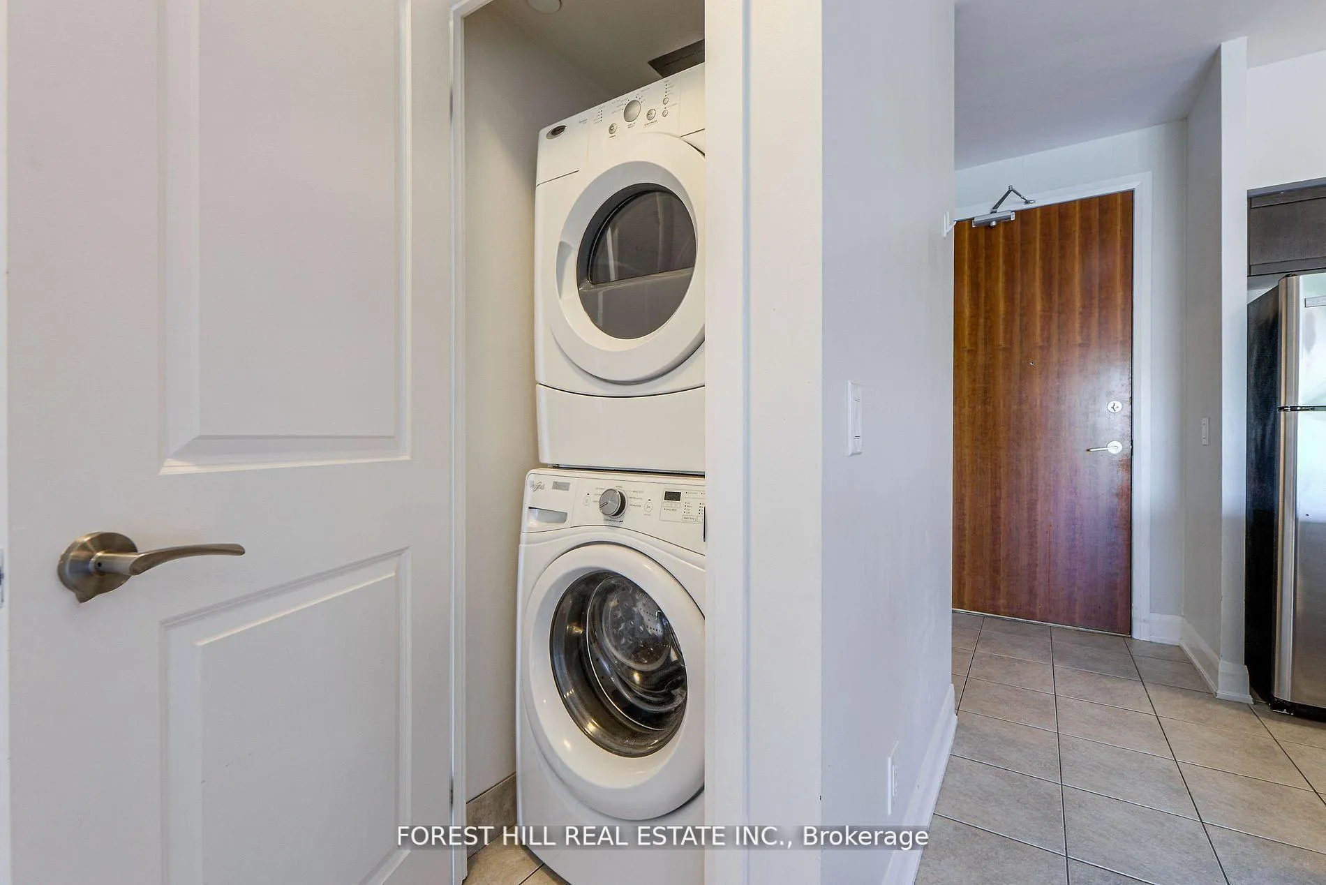 Photo 16 of Unit 309, 4700 Highway 7, Vaughan, East Woodbridge — HOMEH