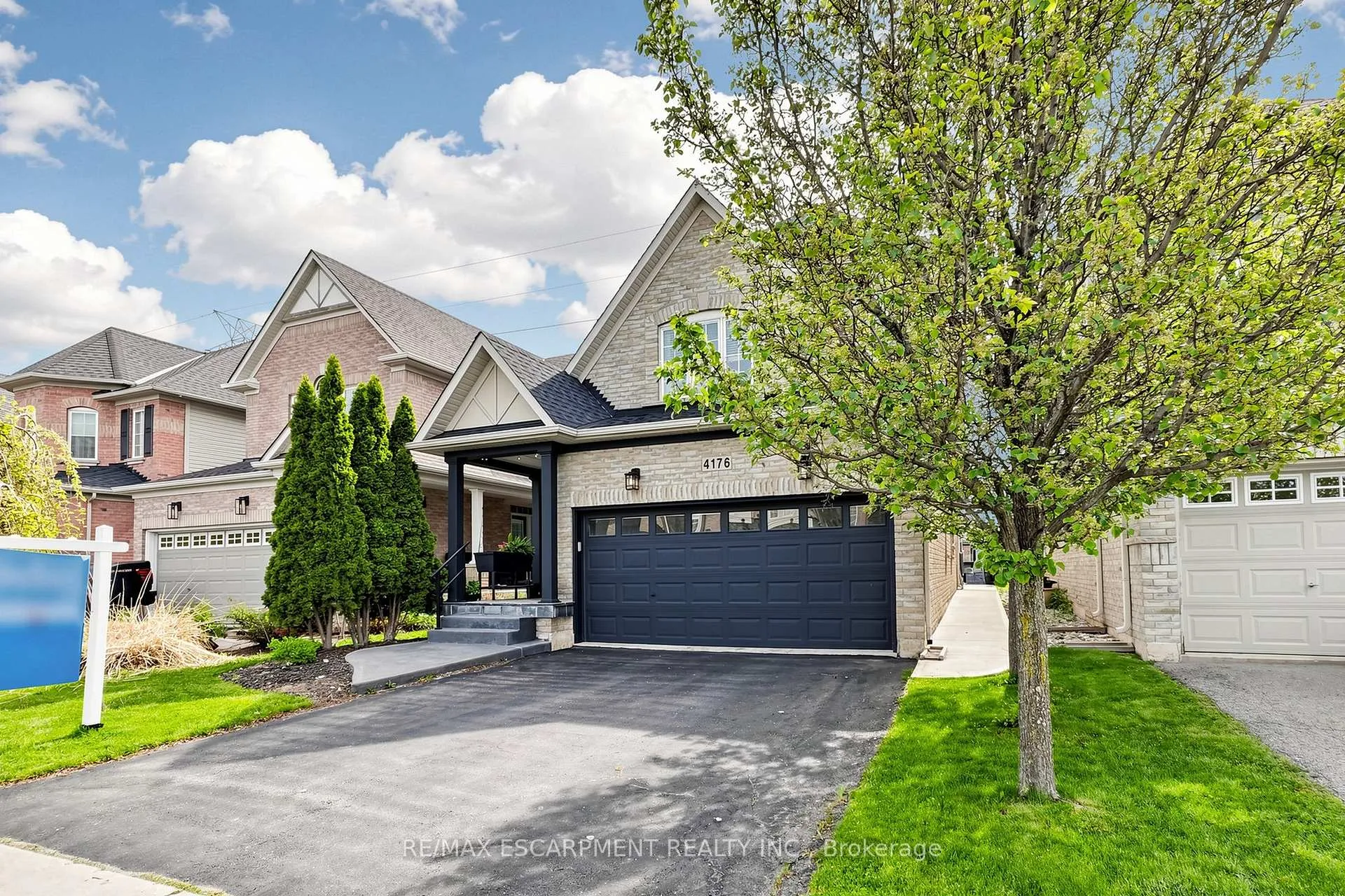 Photo 1 of 4176 Saunders Crescent, Burlington, Rose — HOMEH