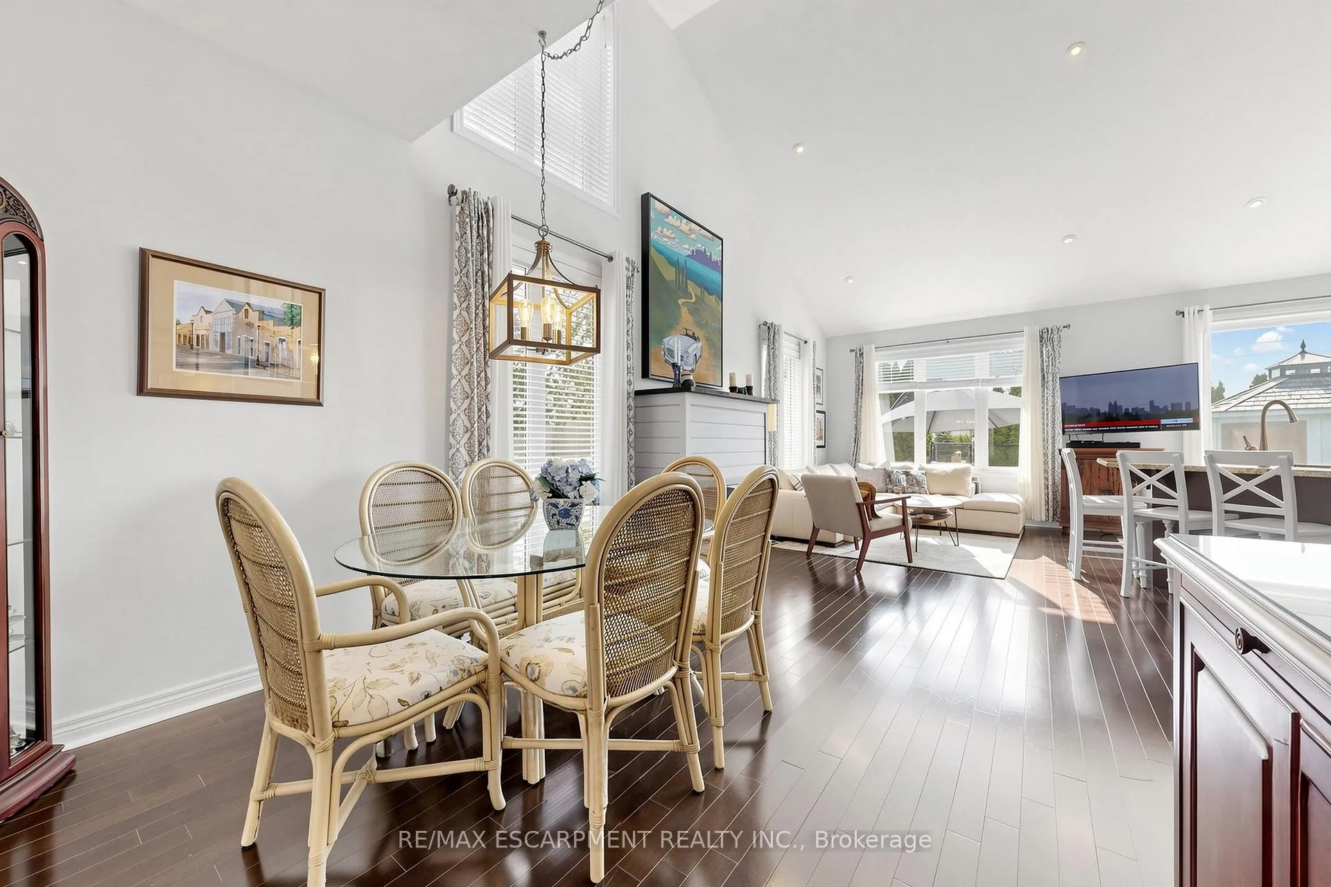 Photo 7 of 4176 Saunders Crescent, Burlington, Rose — HOMEH