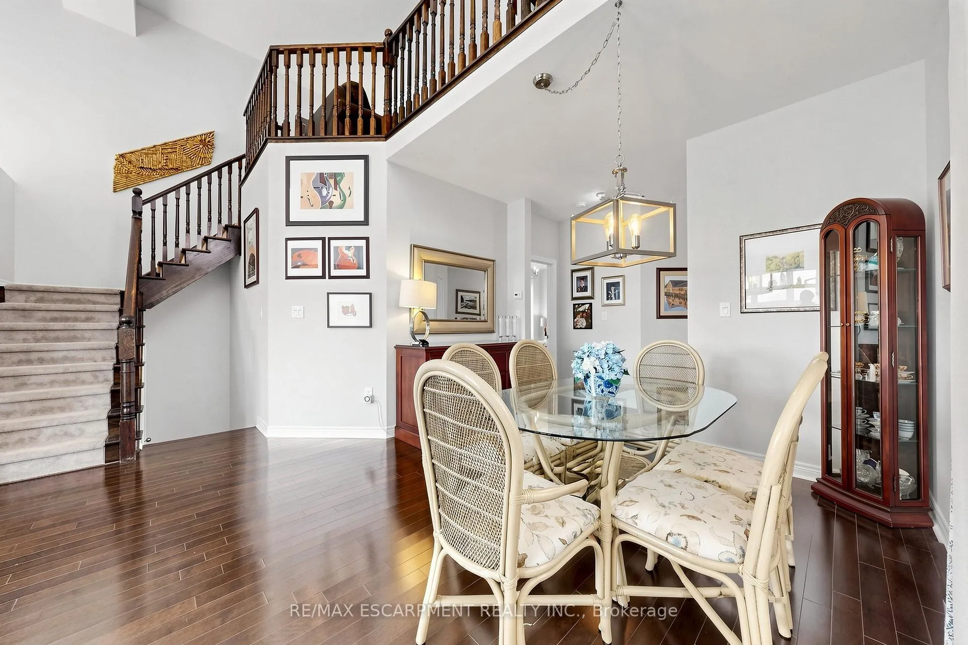 Photo 8 of 4176 Saunders Crescent, Burlington, Rose — HOMEH