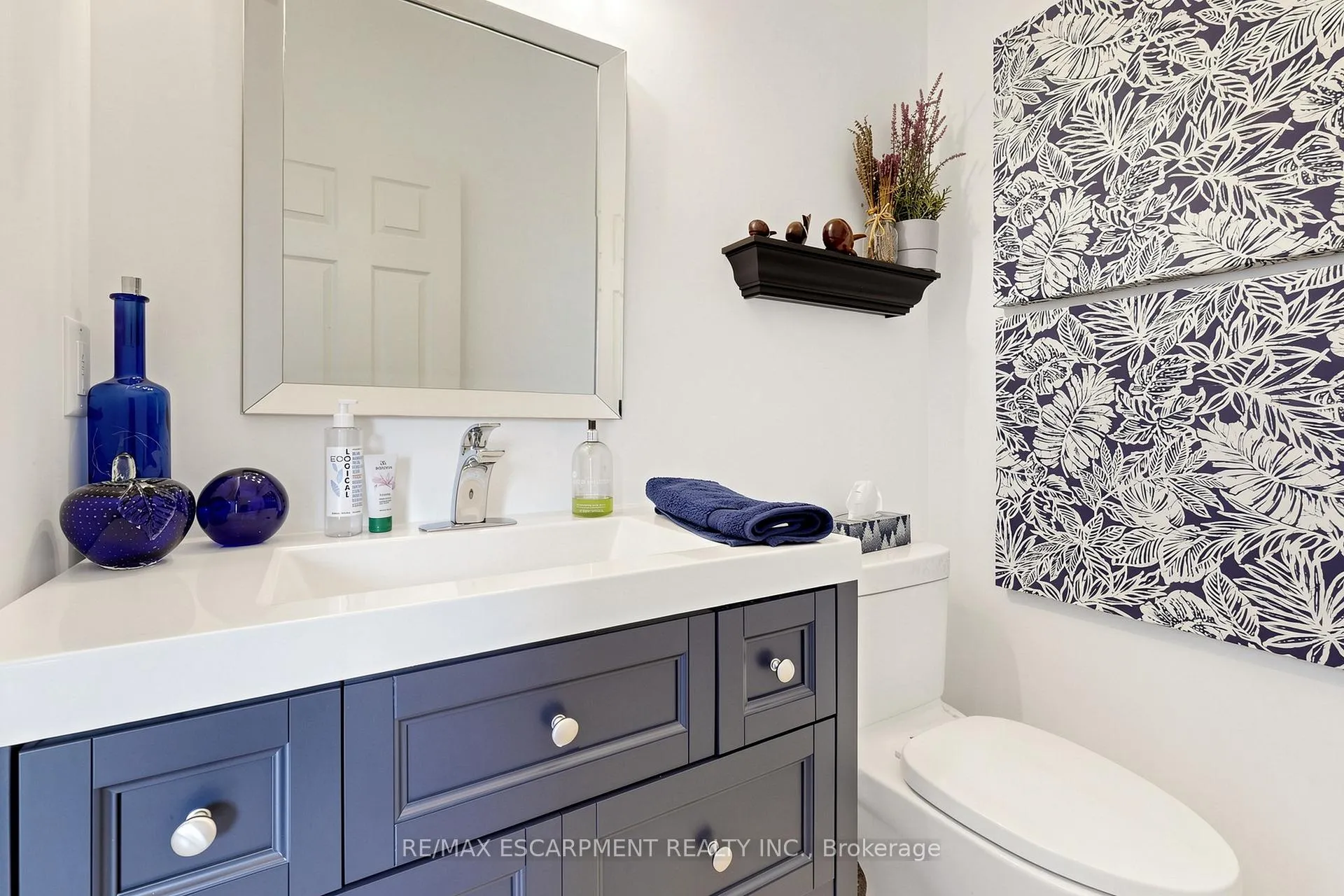 Photo 21 of 4176 Saunders Crescent, Burlington, Rose — HOMEH
