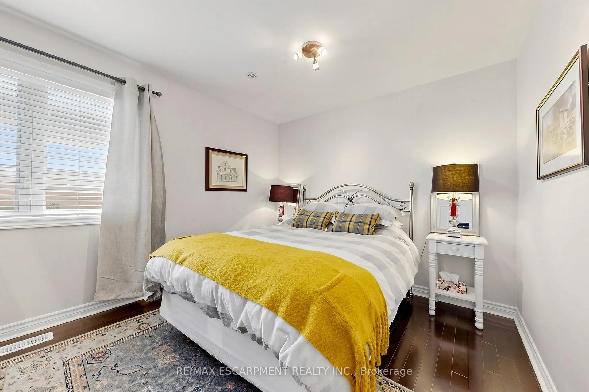 Photo 31 of 4176 Saunders Crescent, Burlington, Rose — HOMEH